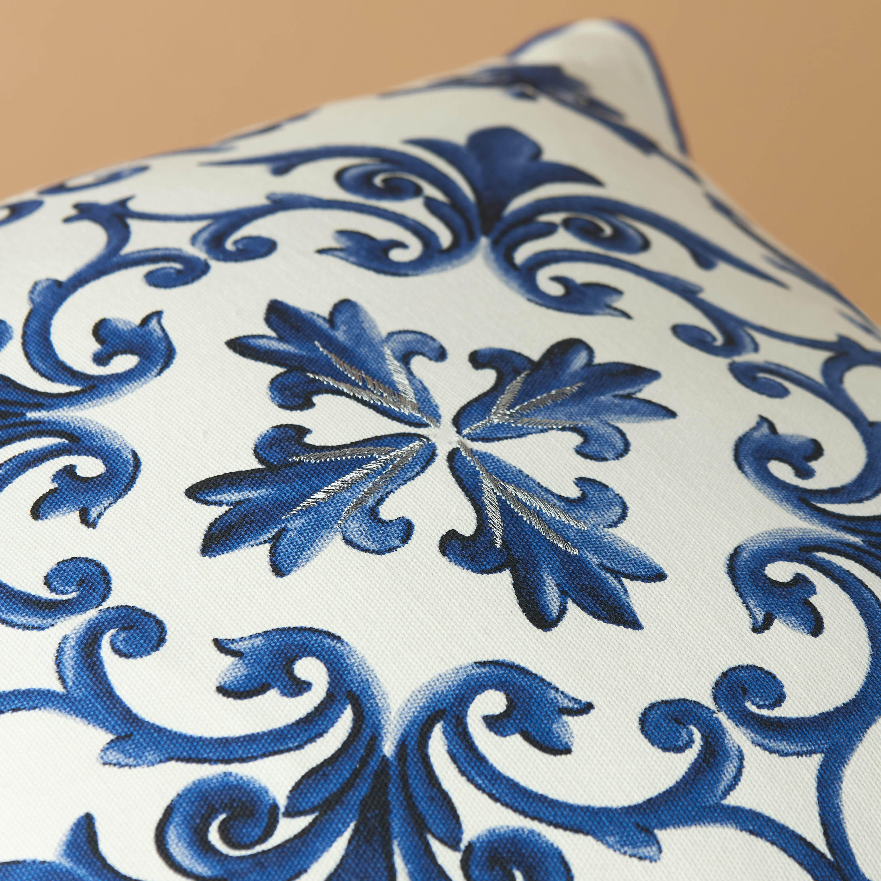 Gia Como Printed Filled Cushion - 50x50 cms-household-cushionsandthrows-filledcushions-decorativecushions-image-3