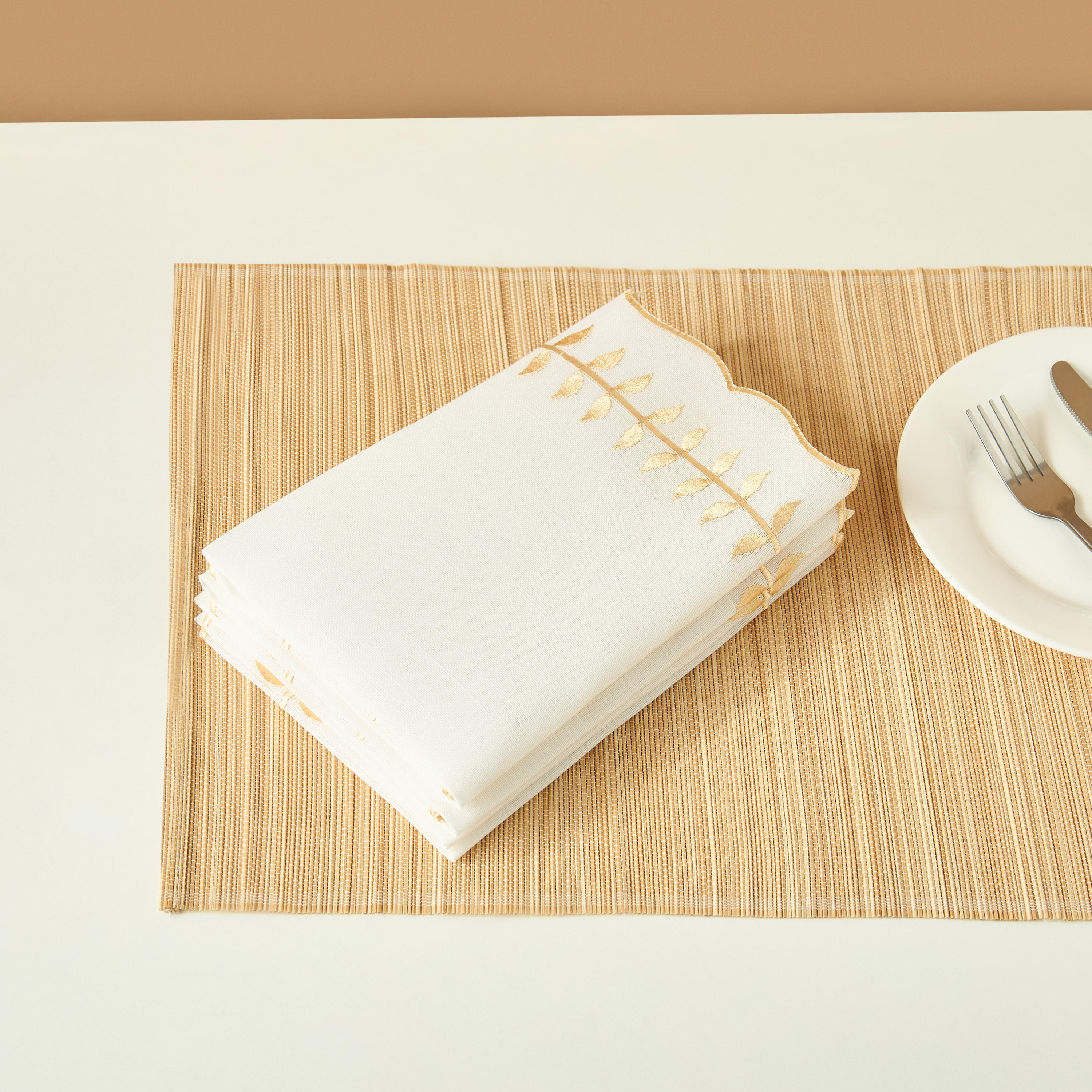 Leaf Embroidered 4-Piece Napkin Set - 45x45 cms-household-dining-tablelinen-napkinsandaccessories-image-1
