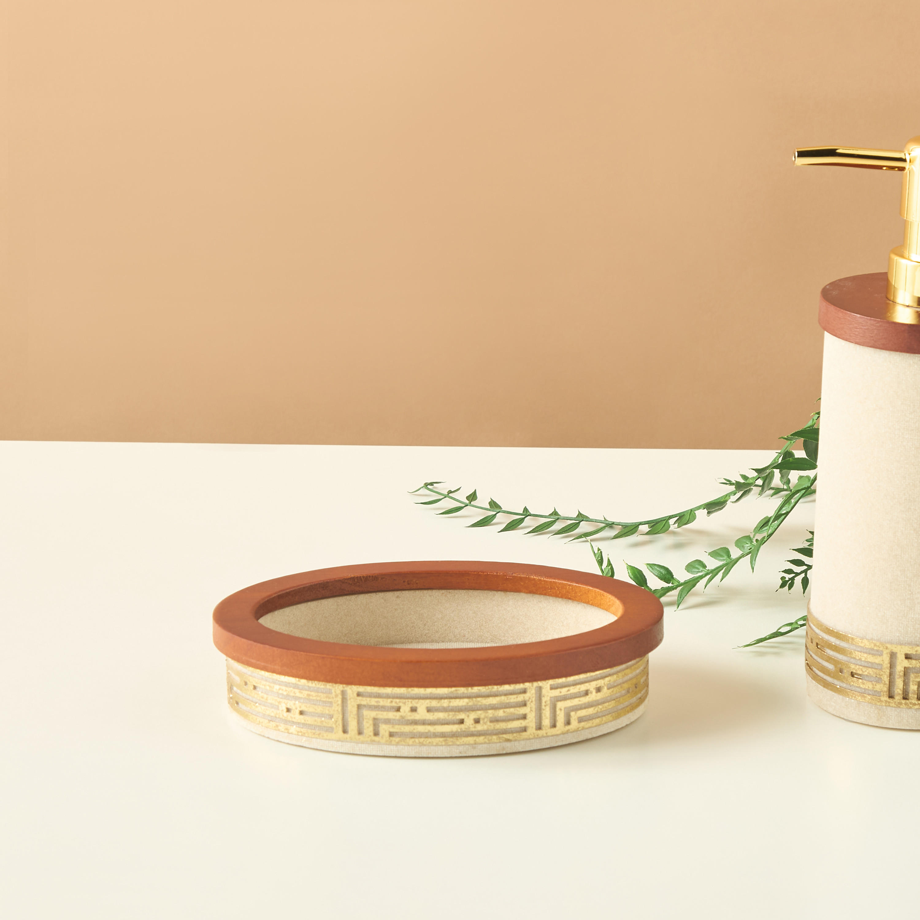 Gold Rim Soap Dish-household-bathandlaundry-bathaccessories-soapdishesanddispensers-image-1
