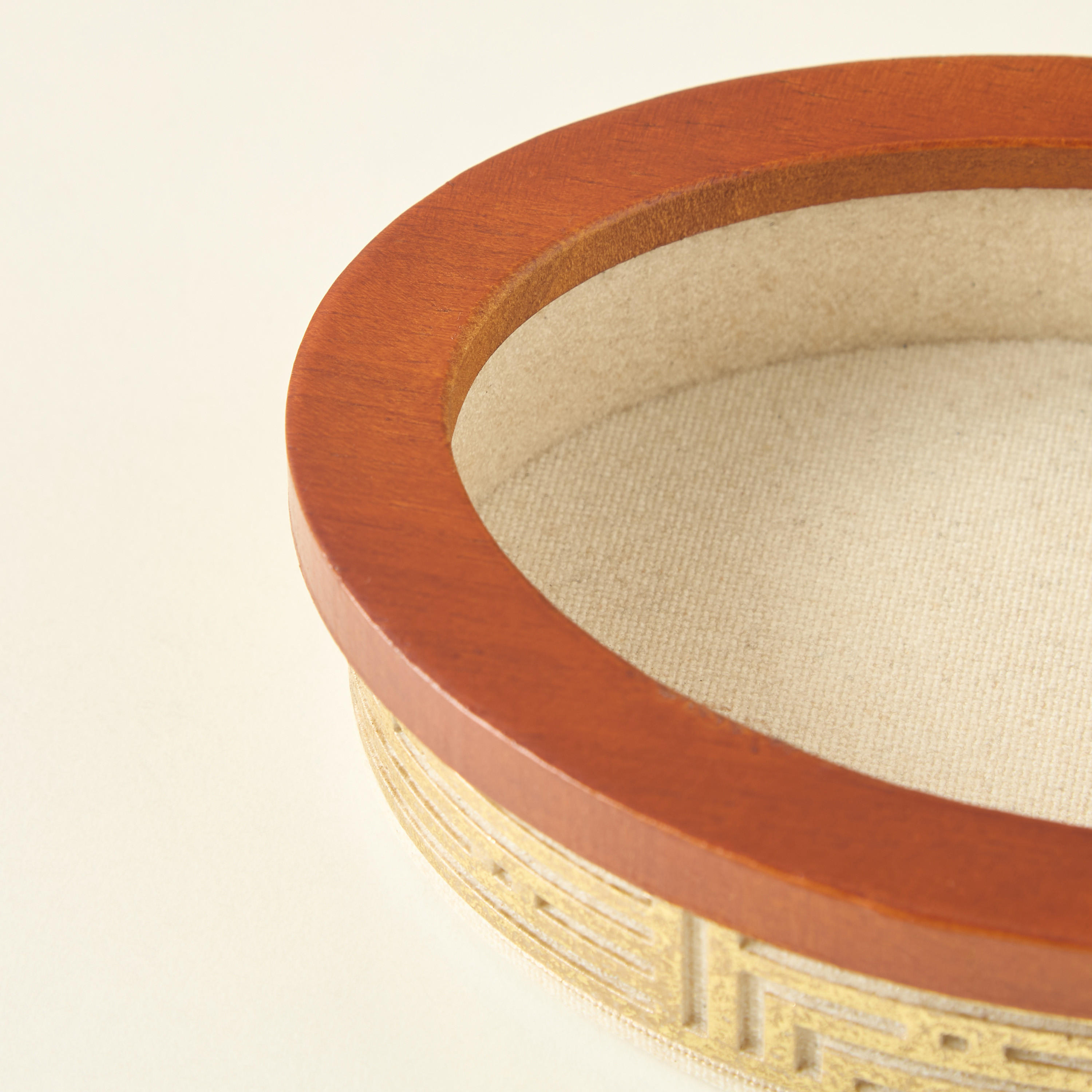 Gold Rim Soap Dish-household-bathandlaundry-bathaccessories-soapdishesanddispensers-image-4
