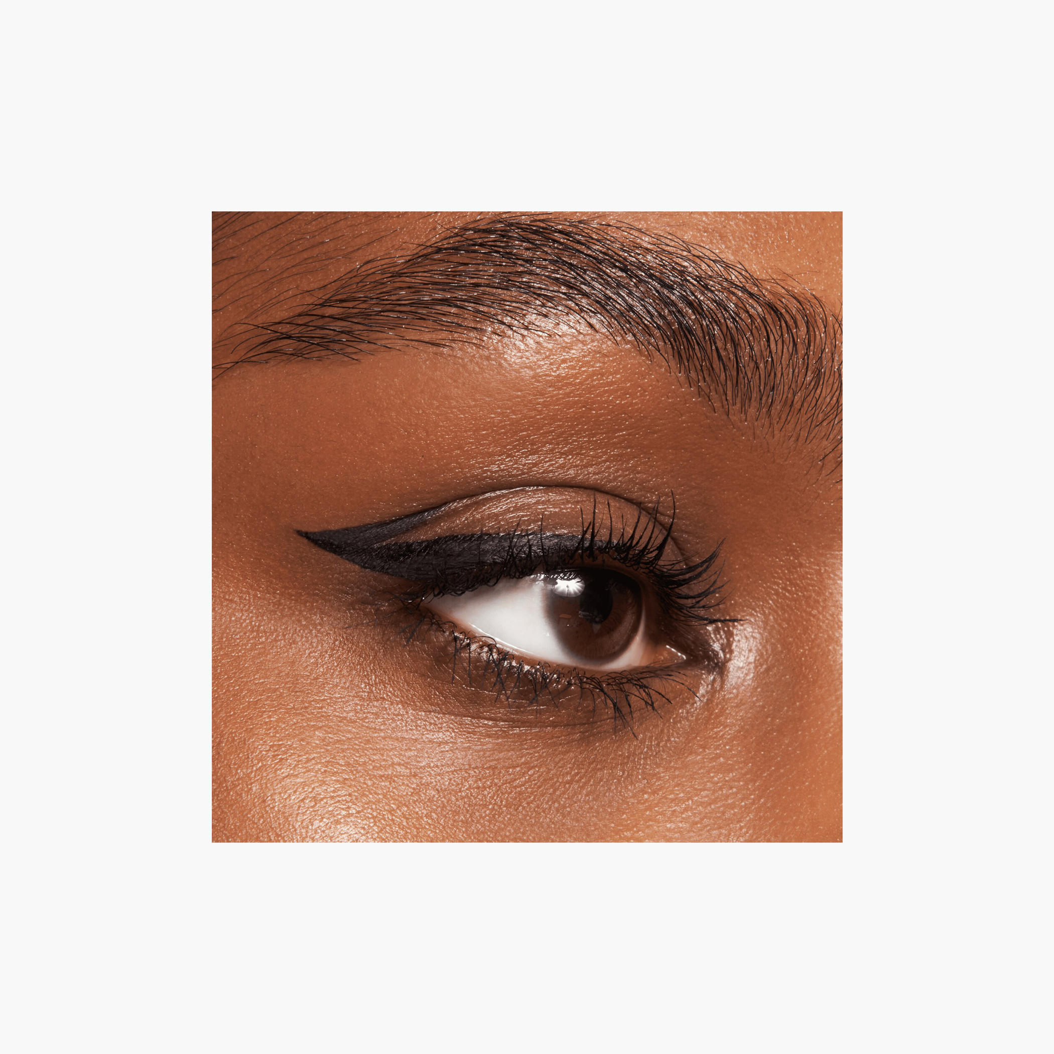 Essence Stay and Play Waterproof Gel Eyeliner Pot - 5 gms-beautyandpersonalcare-makeup-eyes-eyeliners-image-2