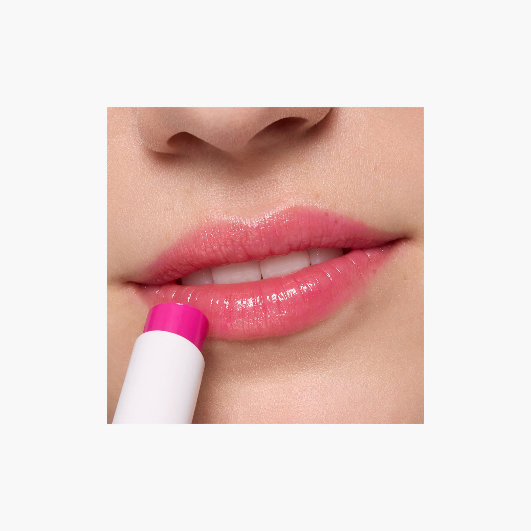 مرطب زبدة شفاه لامع جوسي بومب من إيسنس-beautyandpersonalcare-makeup-lips-lipglossesandbalms-image-12