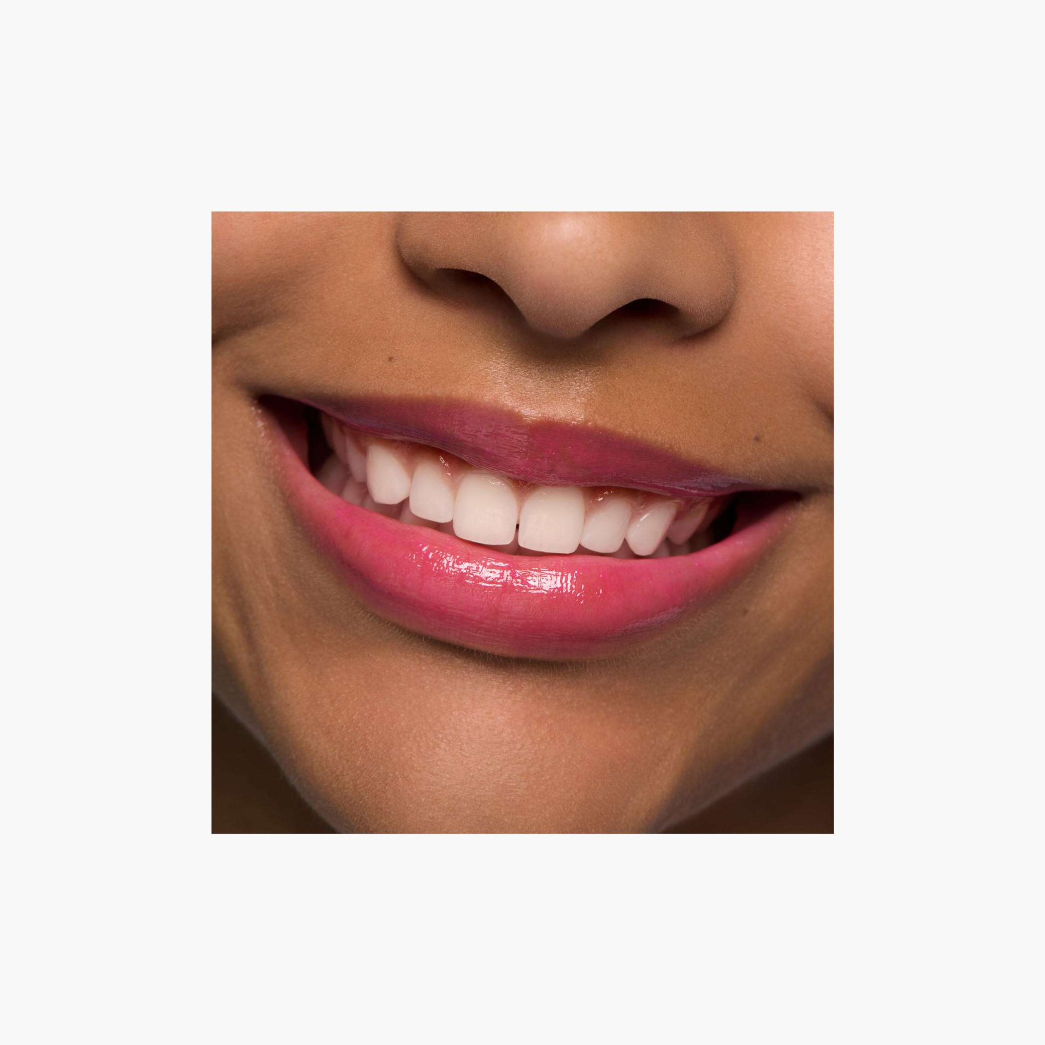 مرطب زبدة شفاه لامع جوسي بومب من إيسنس-beautyandpersonalcare-makeup-lips-lipglossesandbalms-image-14