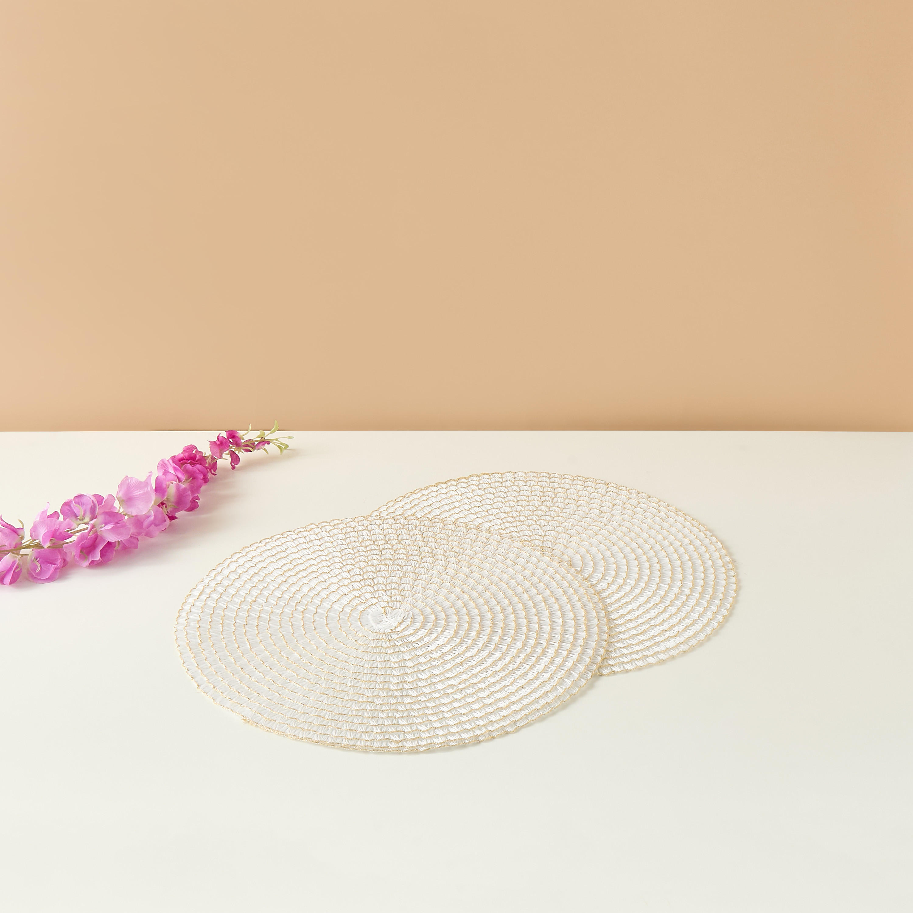 طقم لبادة صحون مستديرة بارزة الملمس من قطعتين - 38 سم-household-dining-tablelinen-placemats-image-1
