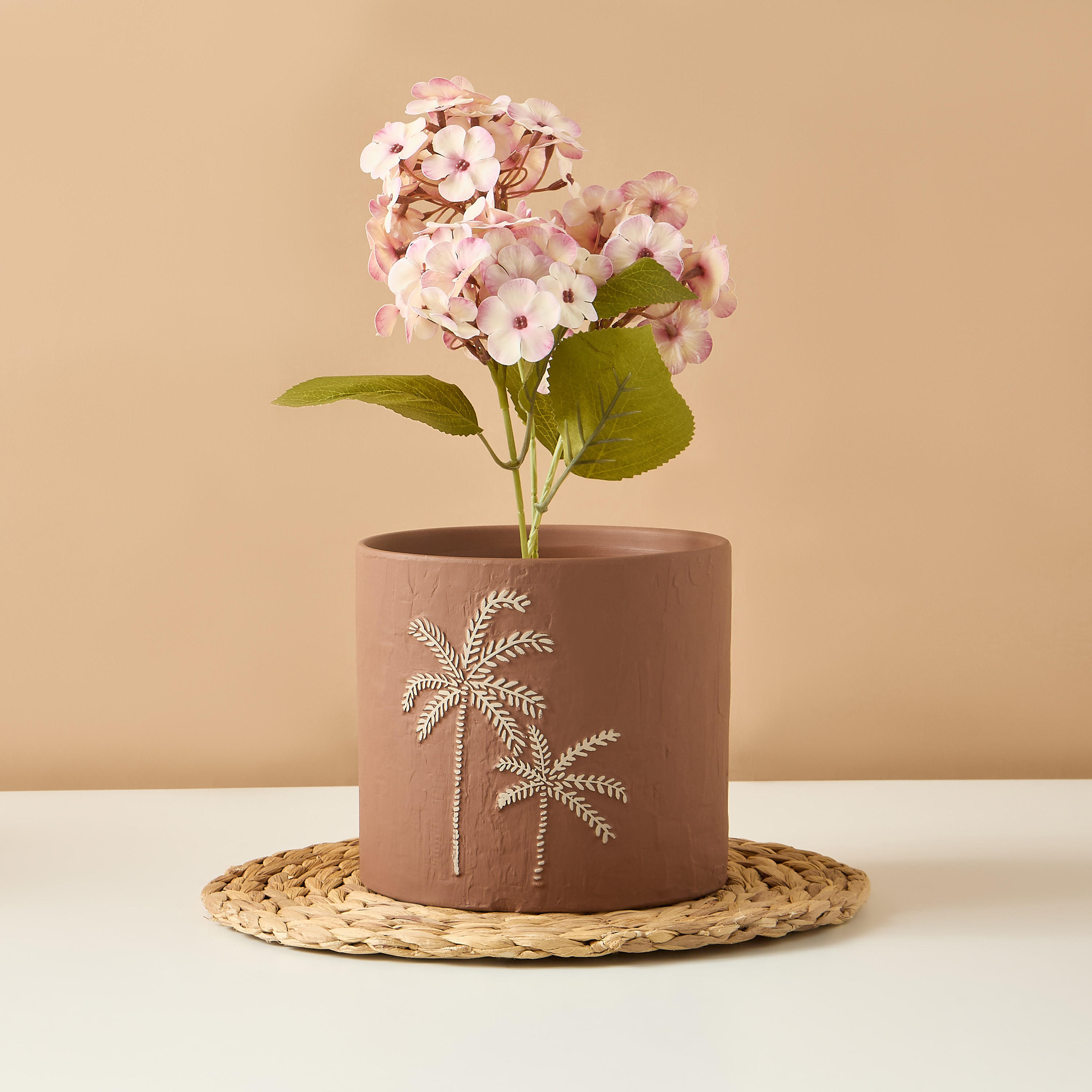 حامل شموع سيراميك للديكور بتصميم نخيل - 15 سم-household-decor-candleholdersandlanterns-image-1