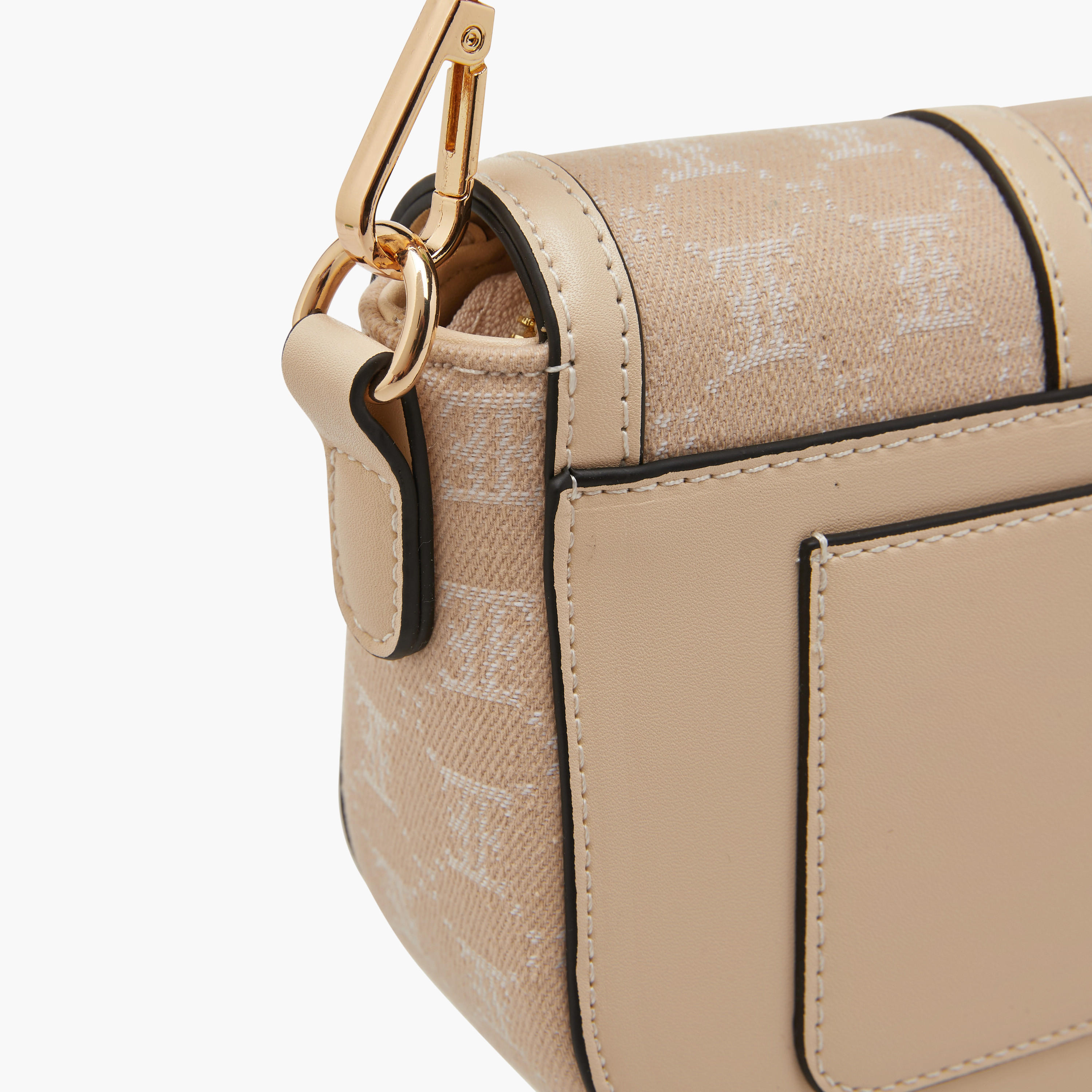 شنطة كروس بودي بتصميم مونوجرام وحزام قابل للتعديل من إيل-women-bagsandwallets-handbags-image-5