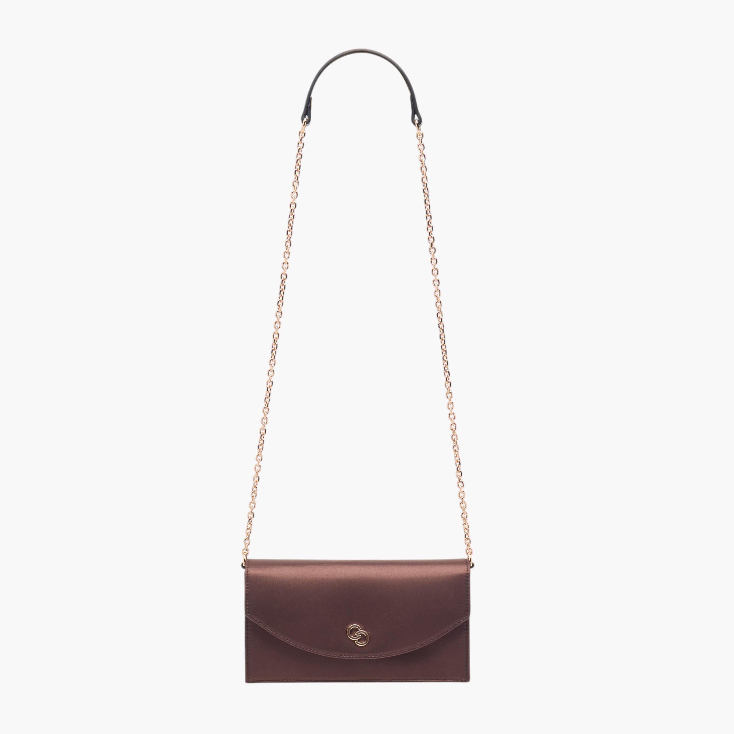 شنطة كتف بحزام سلسلة وتفاصيل شعار من سيليست-women-bagsandwallets-handbags-image-2