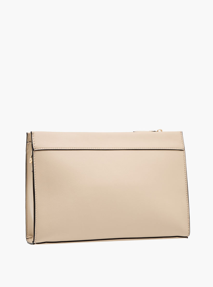 شنطة كروس بودي بنقوش مونوغرام مع سحاب للإغلاق وحزام سلسلة من سيليست-women-bagsandwallets-handbags-image-3