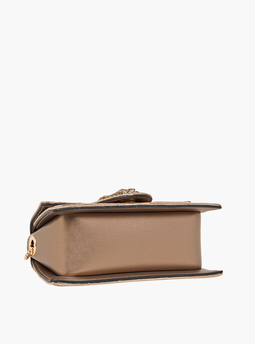 شنطة ساتشيل بمقبض علوي وحزام سلسلة مزين بزهرة من سيليست-women-bagsandwallets-handbags-image-6