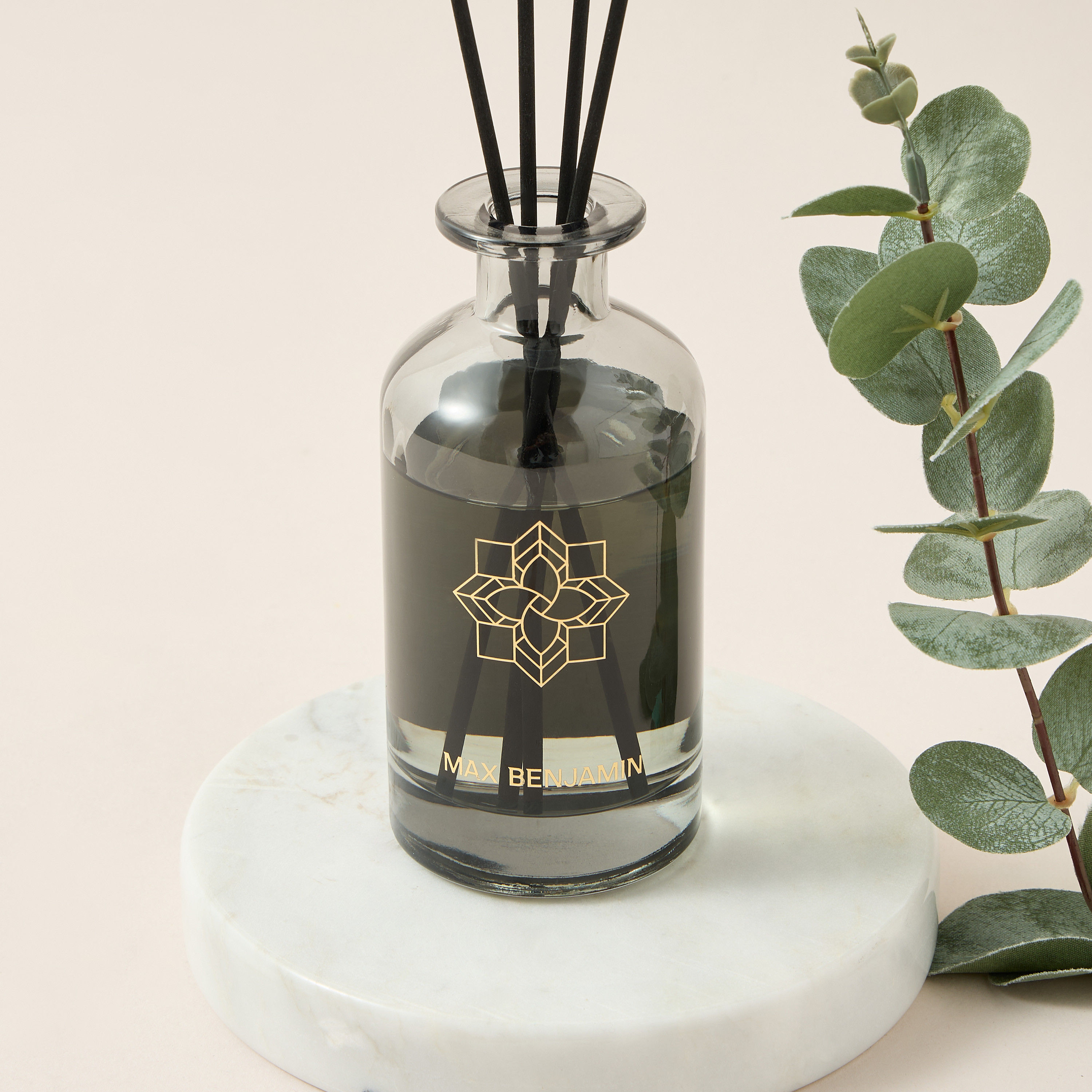 طقم موزع عطور بأعواد وعطر لافندر من ماكس بينجامين - 150 مل-household-homefragrance-reeddiffusers-image-2