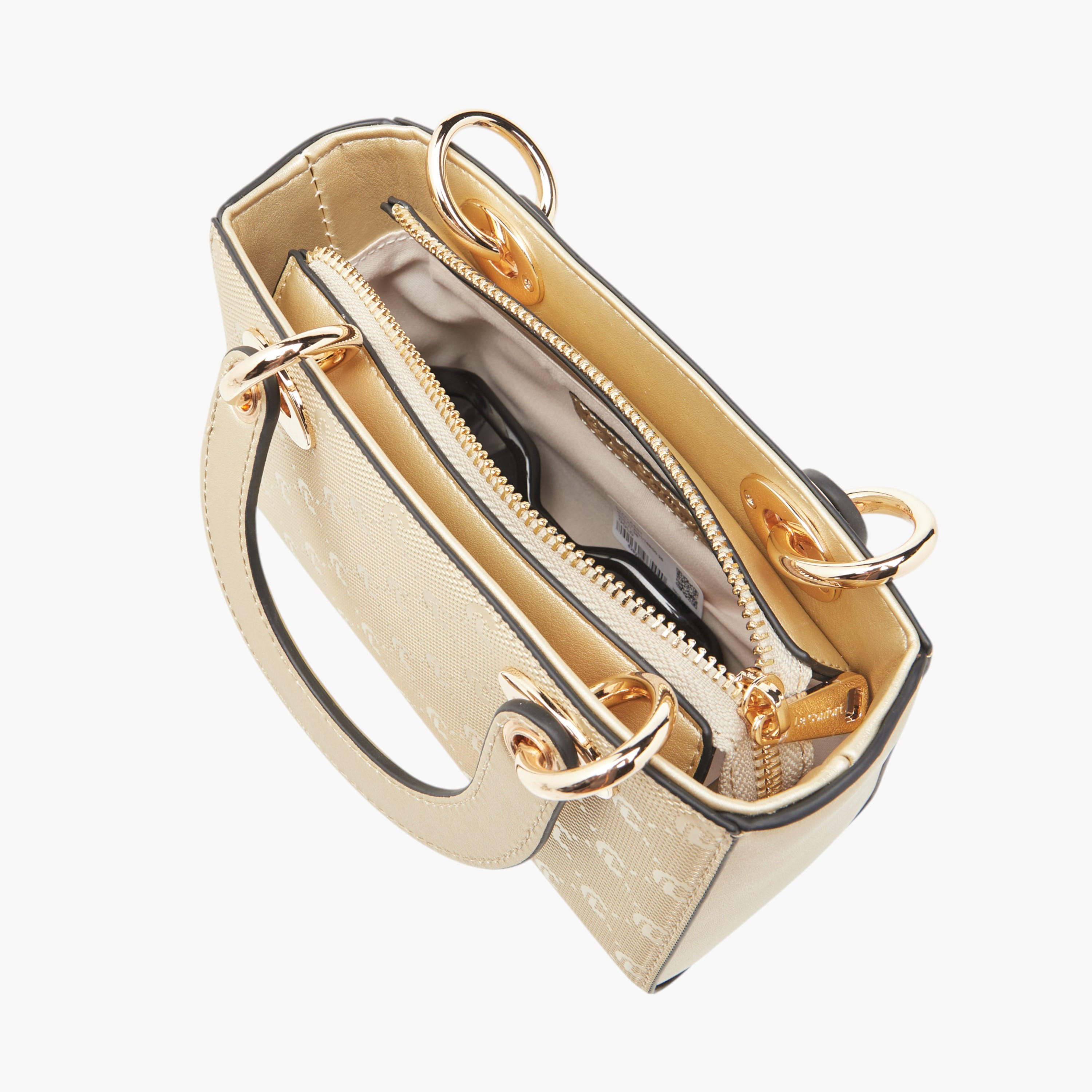 شنطة توتي بنقوش مونوجرام وسحاب إغلاق من لي كونفورت-women-bagsandwallets-handbags-image-7