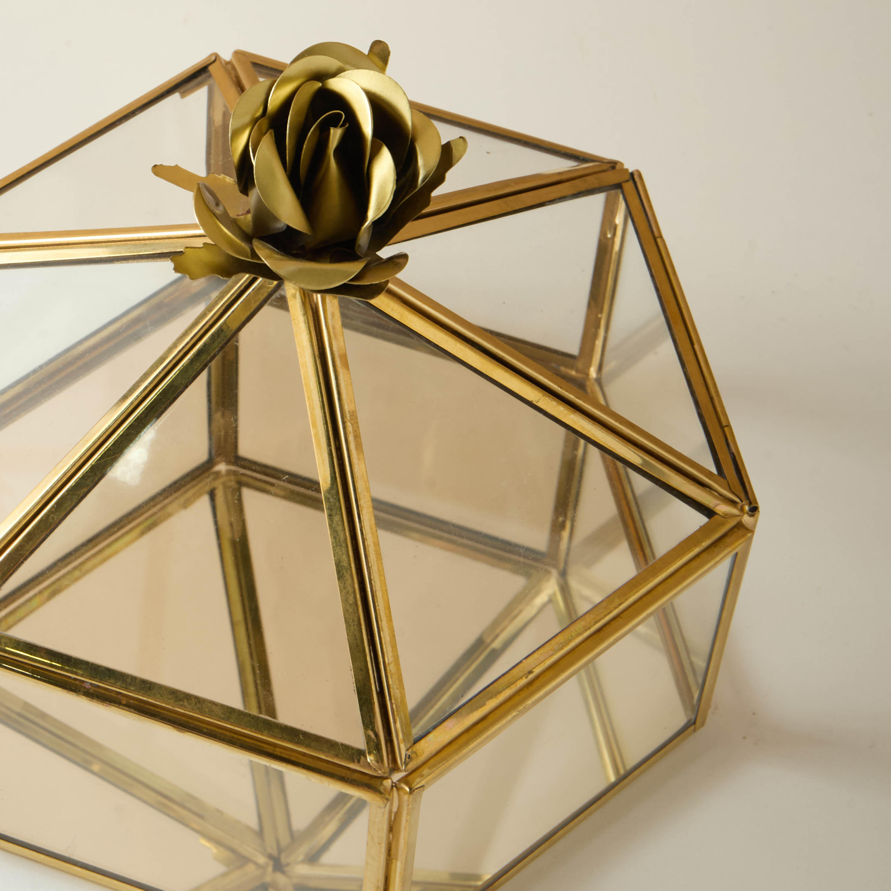 صندوق زجاج ديكور-household-decor-boxesandtrays-image-5