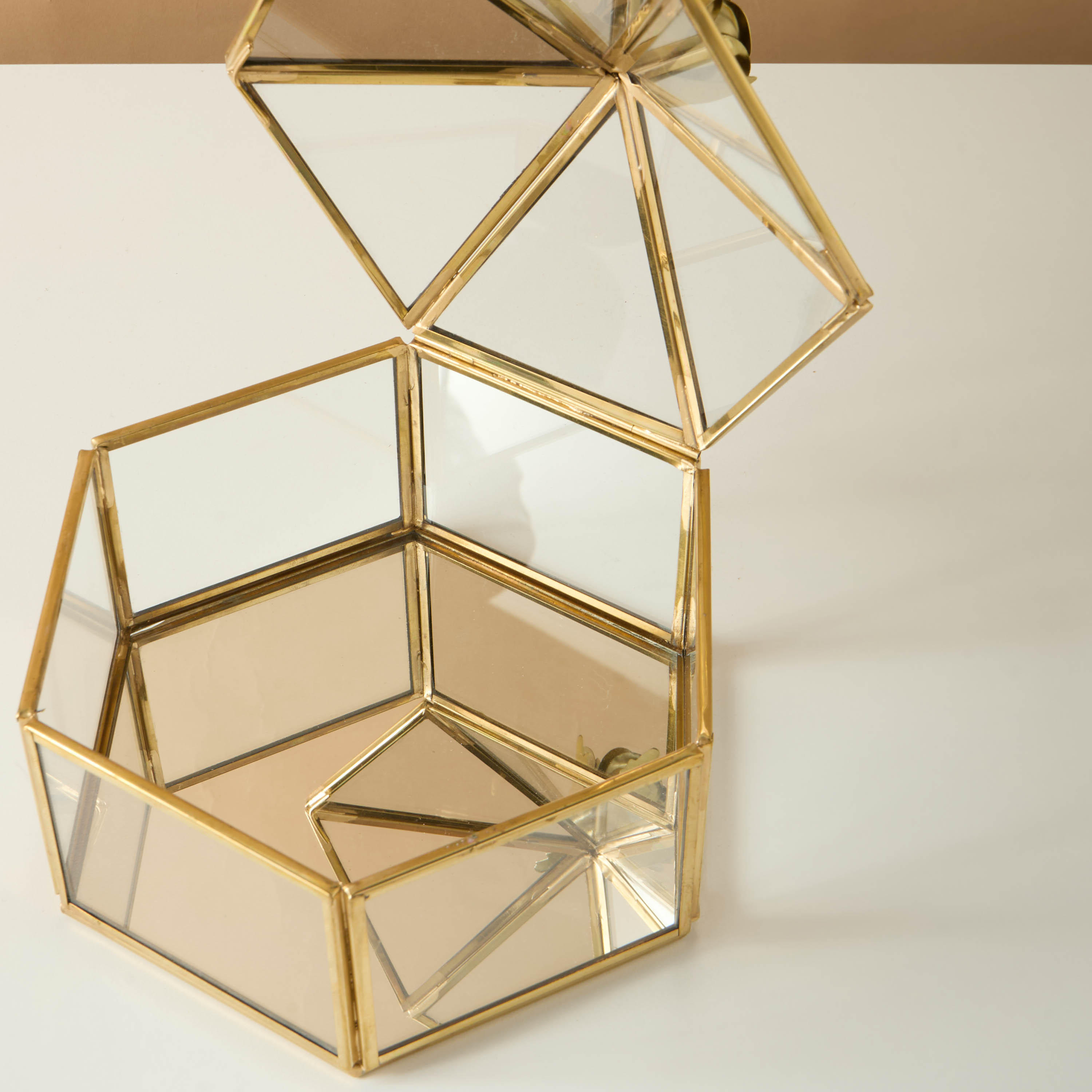 صندوق زجاج ديكور-household-decor-boxesandtrays-image-6