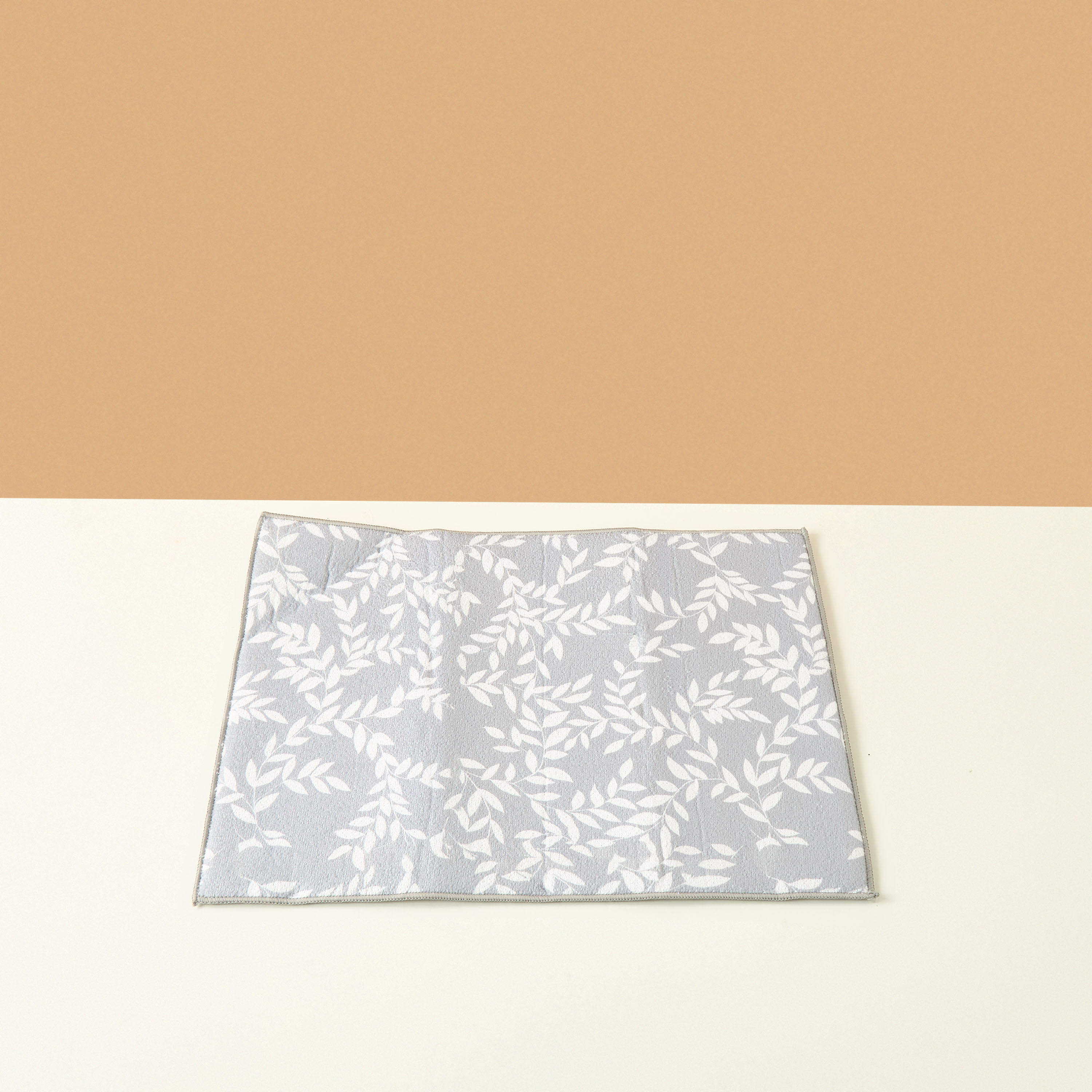 Leaf Print Placemat - 38x51 cms-household-dining-tablelinen-placemats-image-2