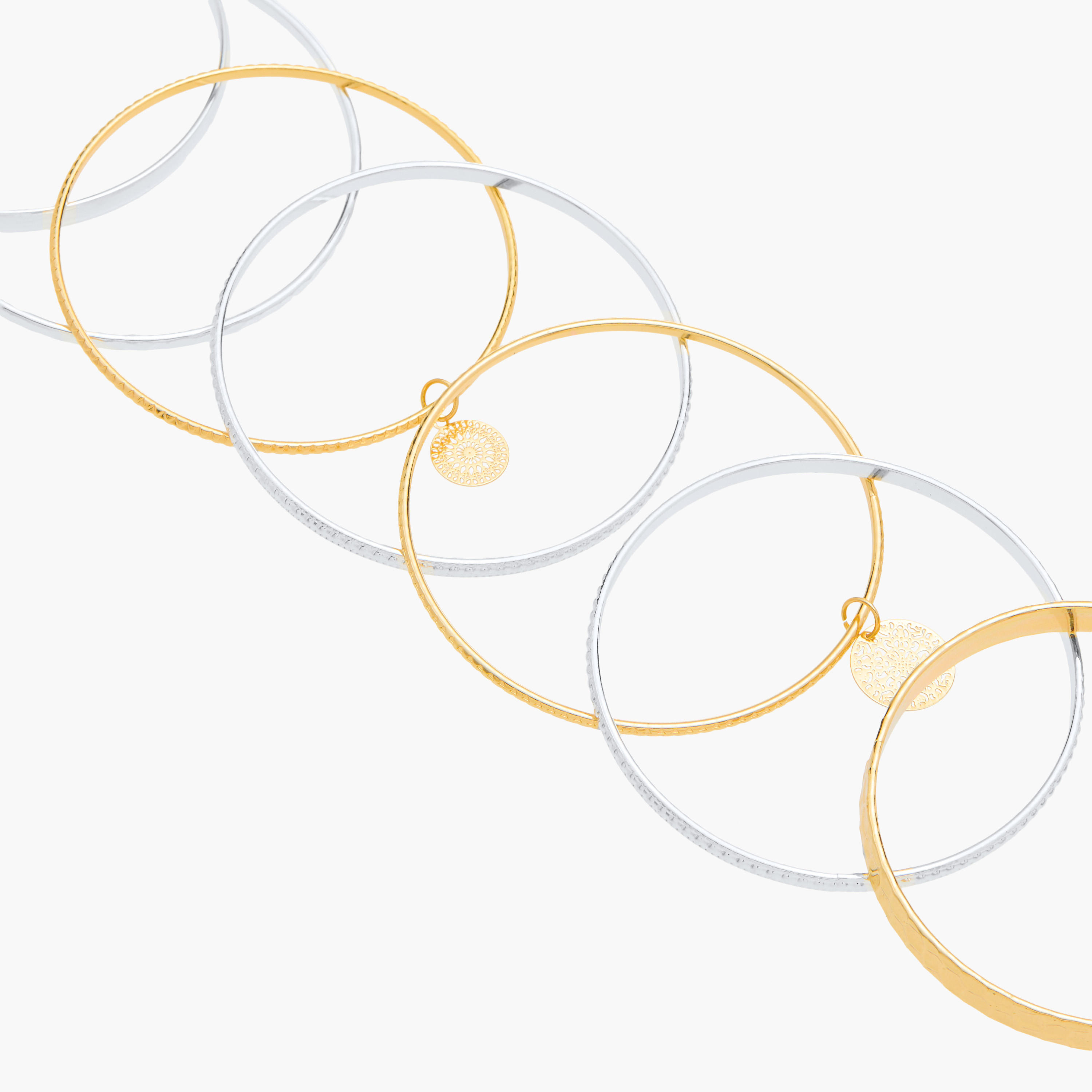 أساور ميتاليك - طقم من 7 قطع-women-watchesandjewellery-jewellery-banglesandbracelets-image-18