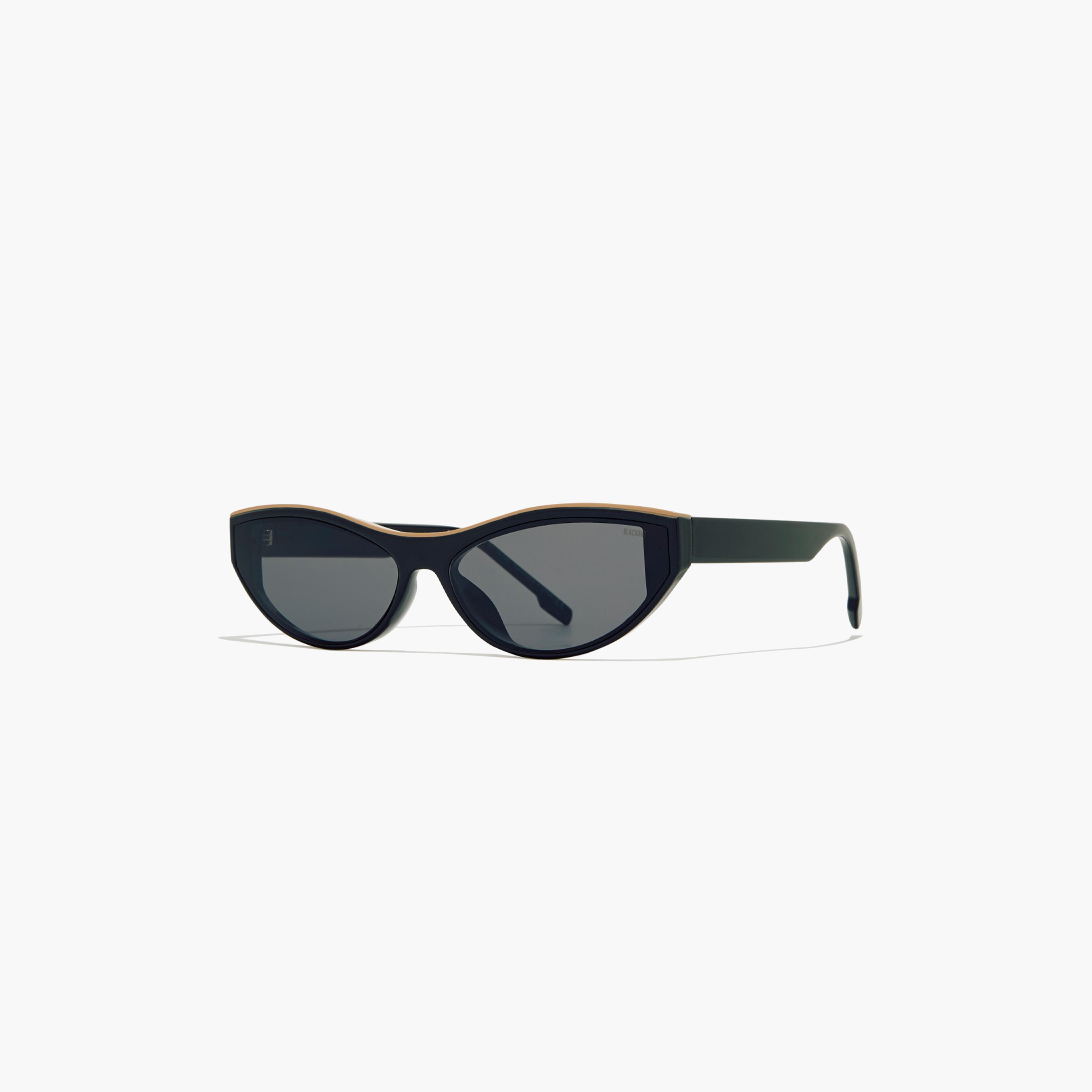 بلاك آوت-  نظارة شمسية رمادية على شكل عين القط   61 مم BLA-000308-0107-women-sunglasses-image-2