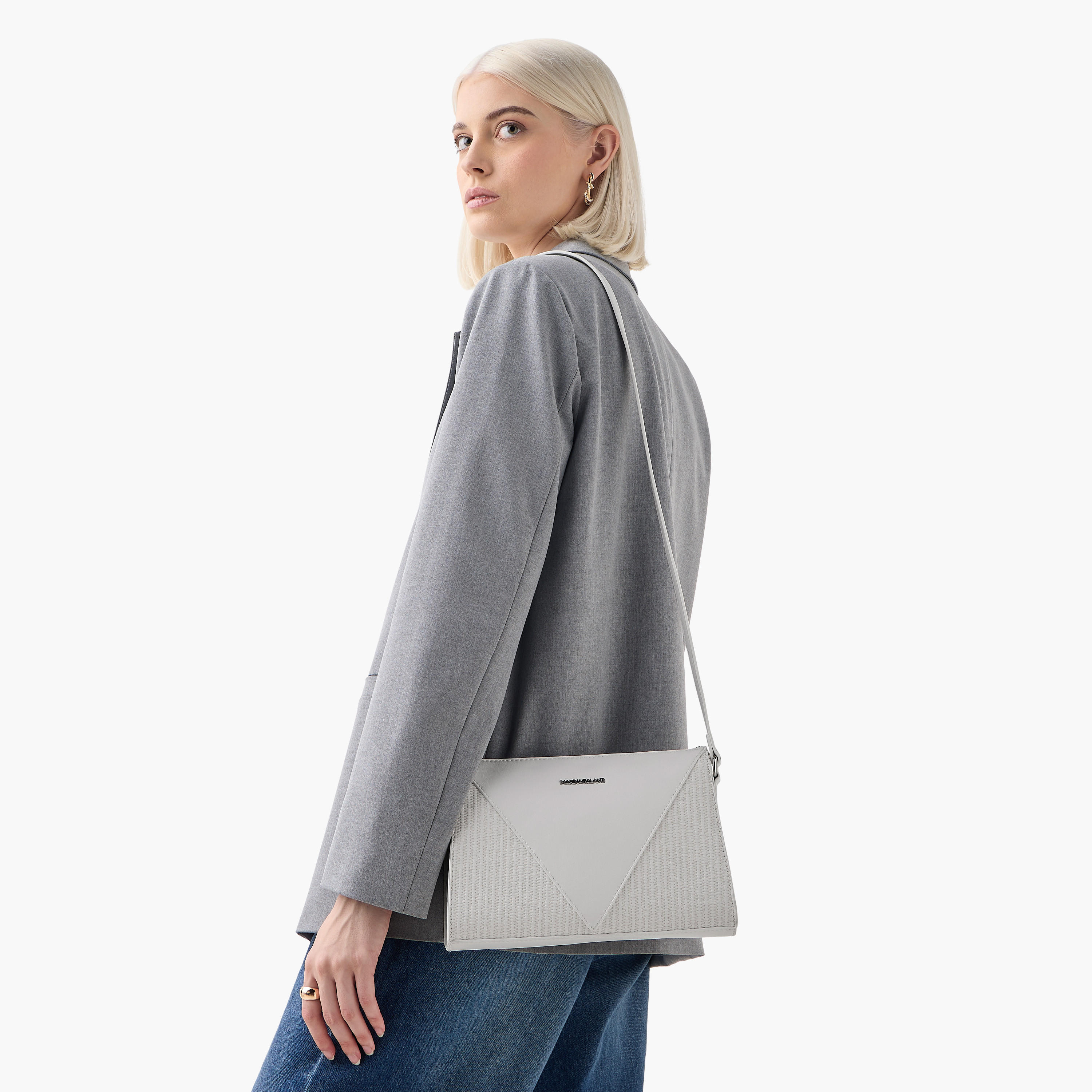 شنطة كروس بودي بارزة الملمس بحزام قابل للتعديل وإغلاق بسحاب من مارينا جالانتي-women-bagsandwallets-handbags-image-2