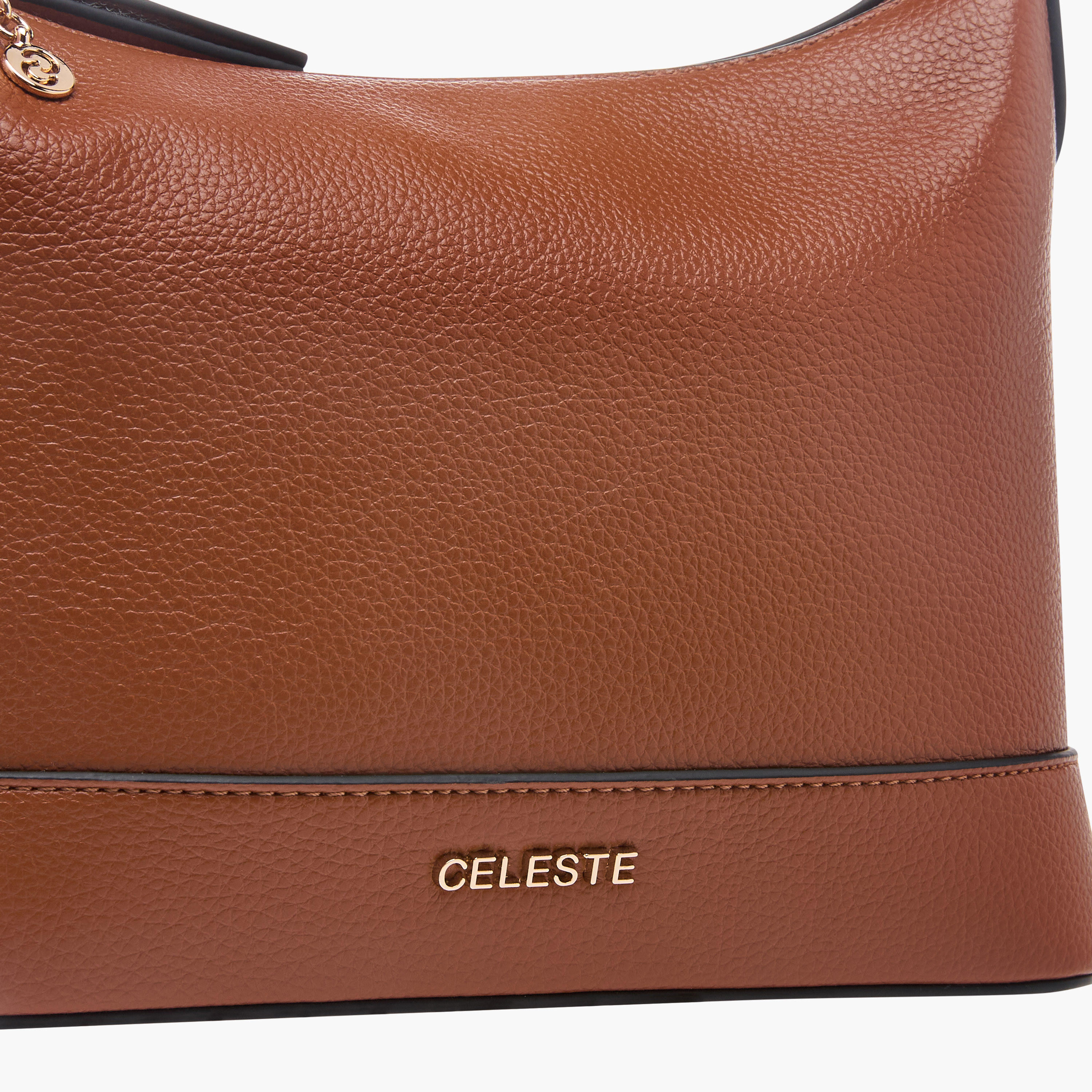 شنطة كتف بارزة الملمس بحزام قابل للتعديل وسحاب إغلاق من سيليست-women-bagsandwallets-handbags-image-4