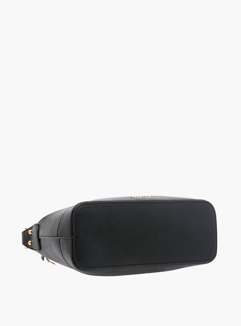 شنطة كتف بارزة الملمس بحزام قابل للتعديل وسحاب إغلاق من سيليست-women-bagsandwallets-handbags-image-2