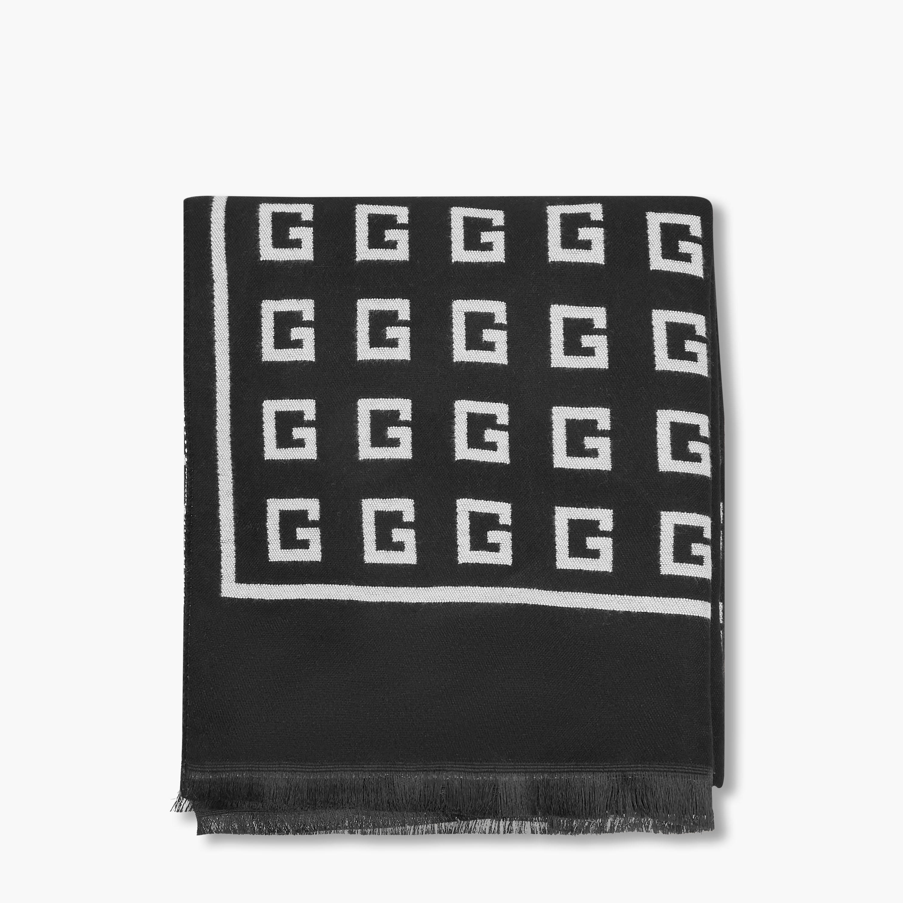 وشاح شتوي متعدد الألوان بطبعات من زورا-women-clothingaccessories-scarves-image-2