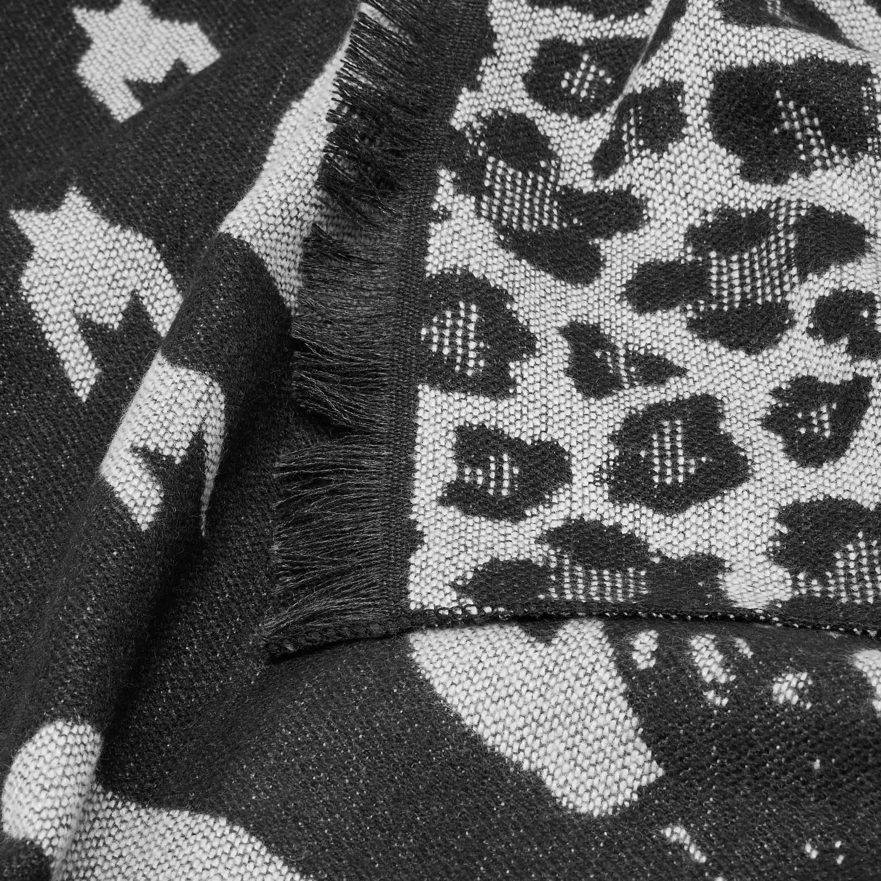وشاح شتوي متعدد الألوان من زورا-women-clothingaccessories-scarves-image-4
