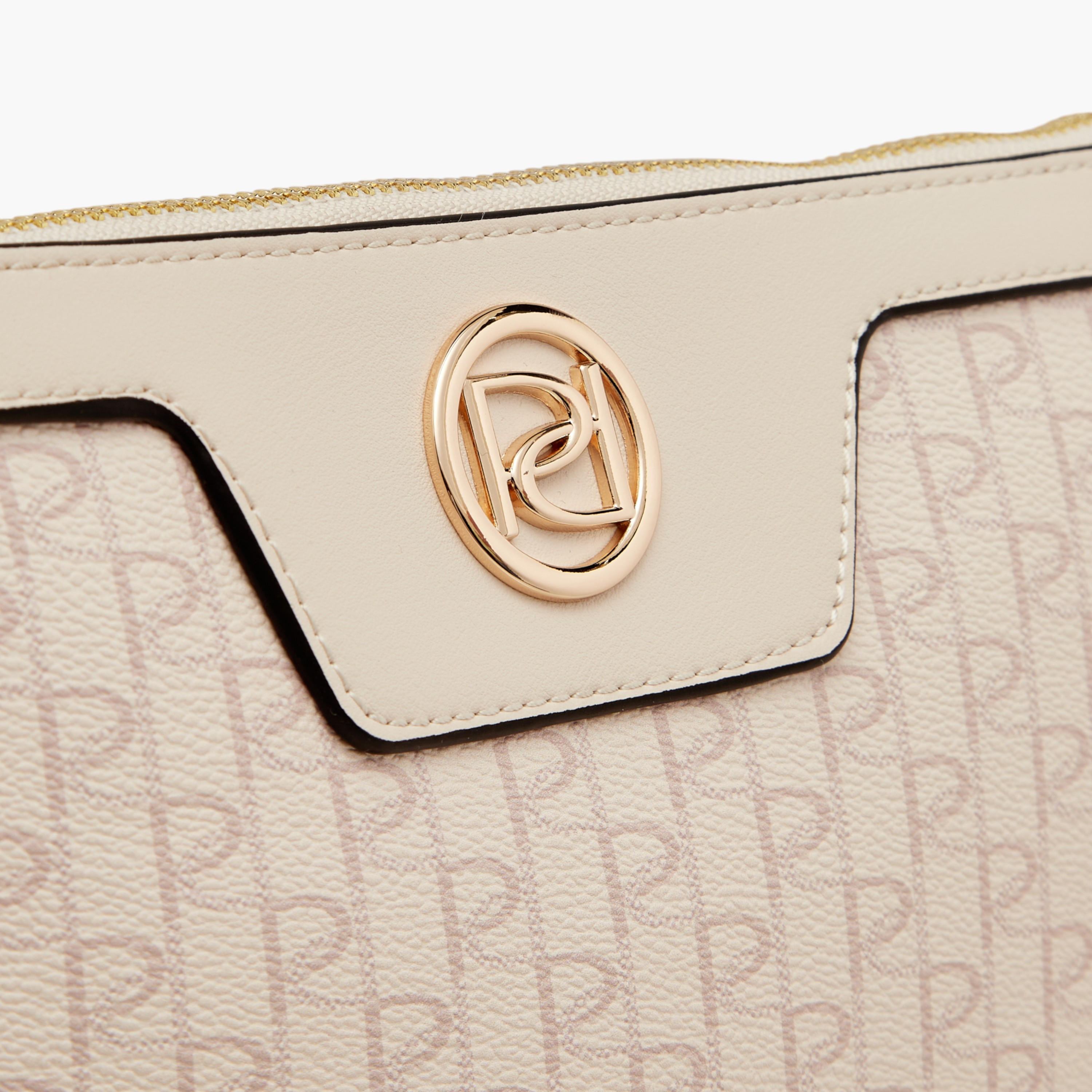 شنطة كلاتش بطبعات مونوجرام وسحاب إغلاق من بابريكا-women-bagsandwallets-handbags-image-3
