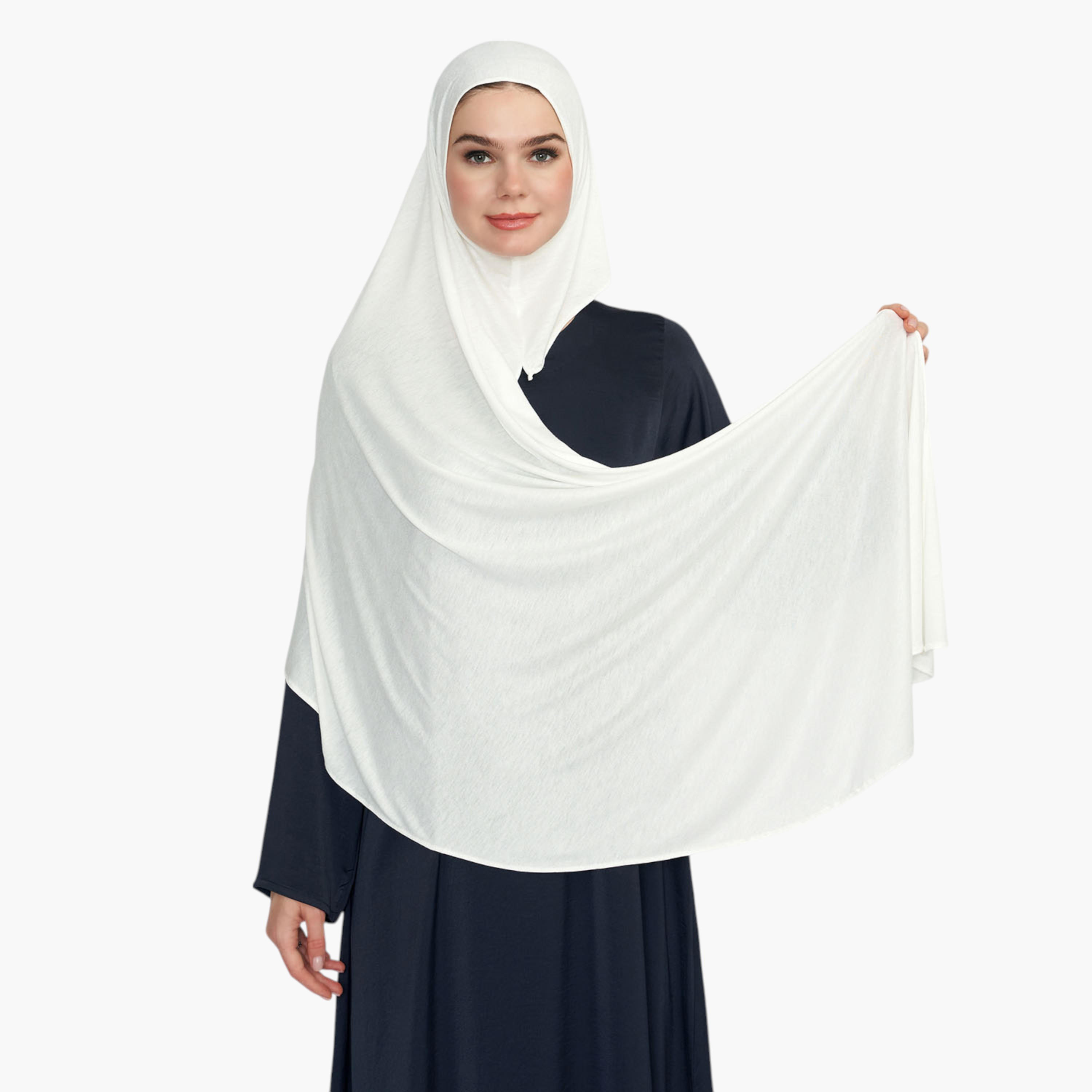 Logo Detail Hijab-women-arabicclothing-headscarf-hijab-image-2