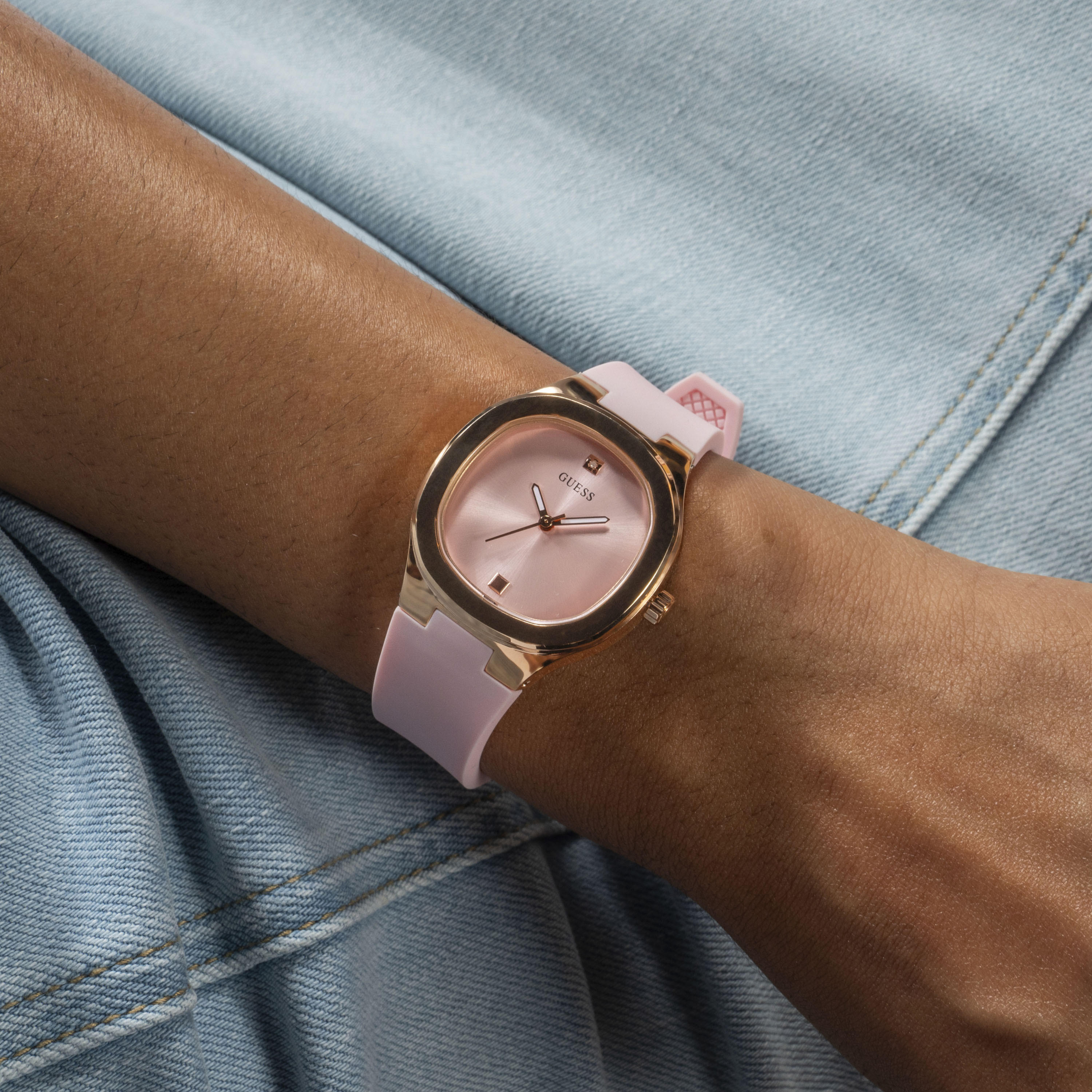 Guess Women's 32 MM Pink Analog Silicone Strap Watch | GW0658L2-women-watchesandjewellery-watches-image-7