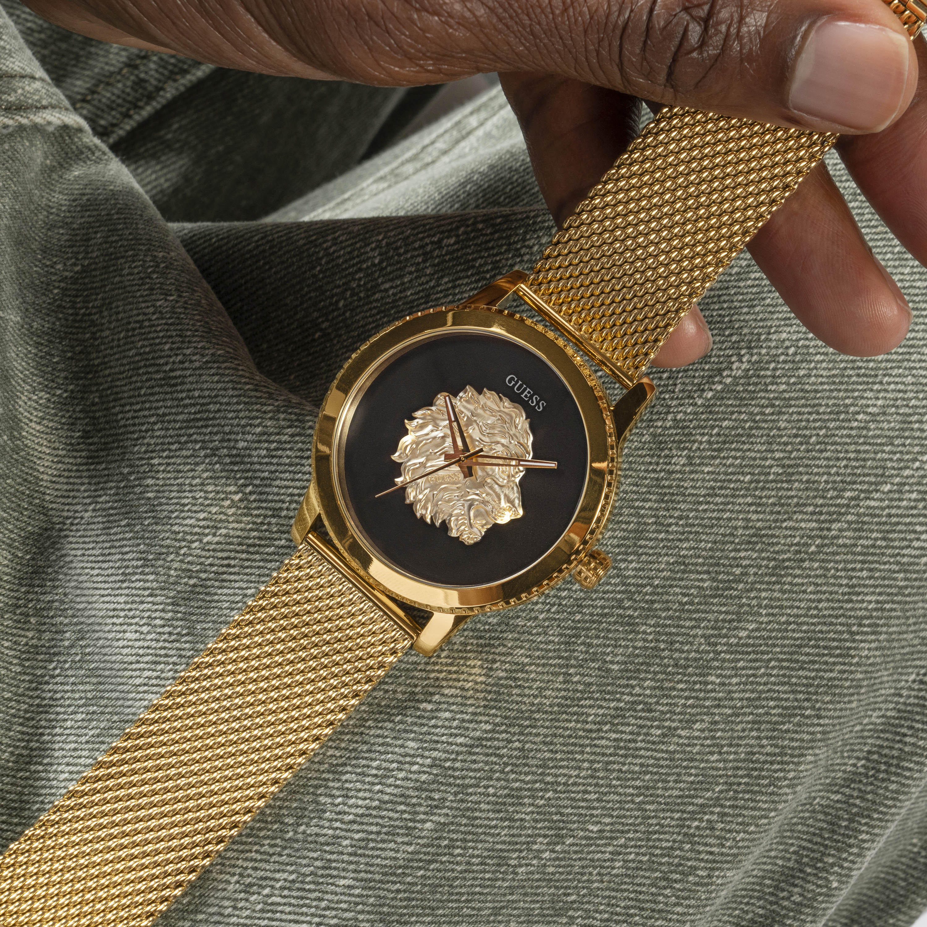 غيس- ساعة رجالية شبكية ذهبية 44 مم سوار ستانلس ستيل | GW0702G1-men-watchesandjewellery-watches-image-7