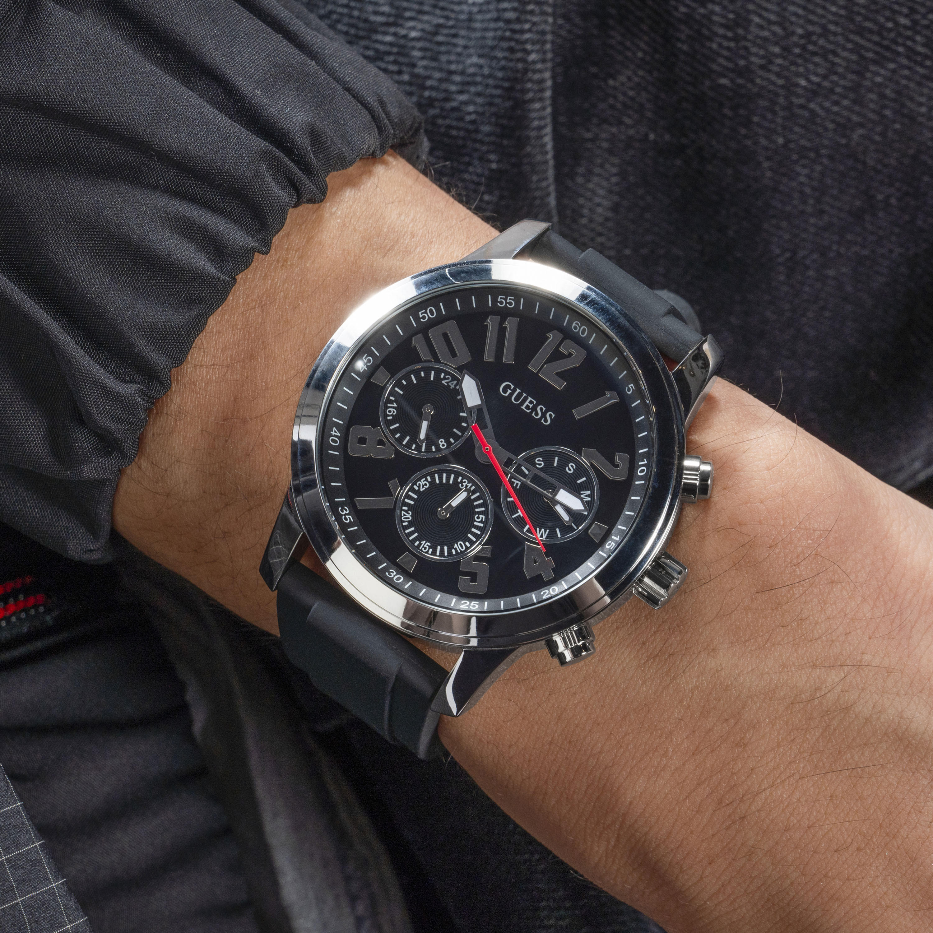 Guess Men's 44 MM Black Chronograph Silicone Strap Watch | GW0708G1-men-watchesandjewellery-watches-image-7