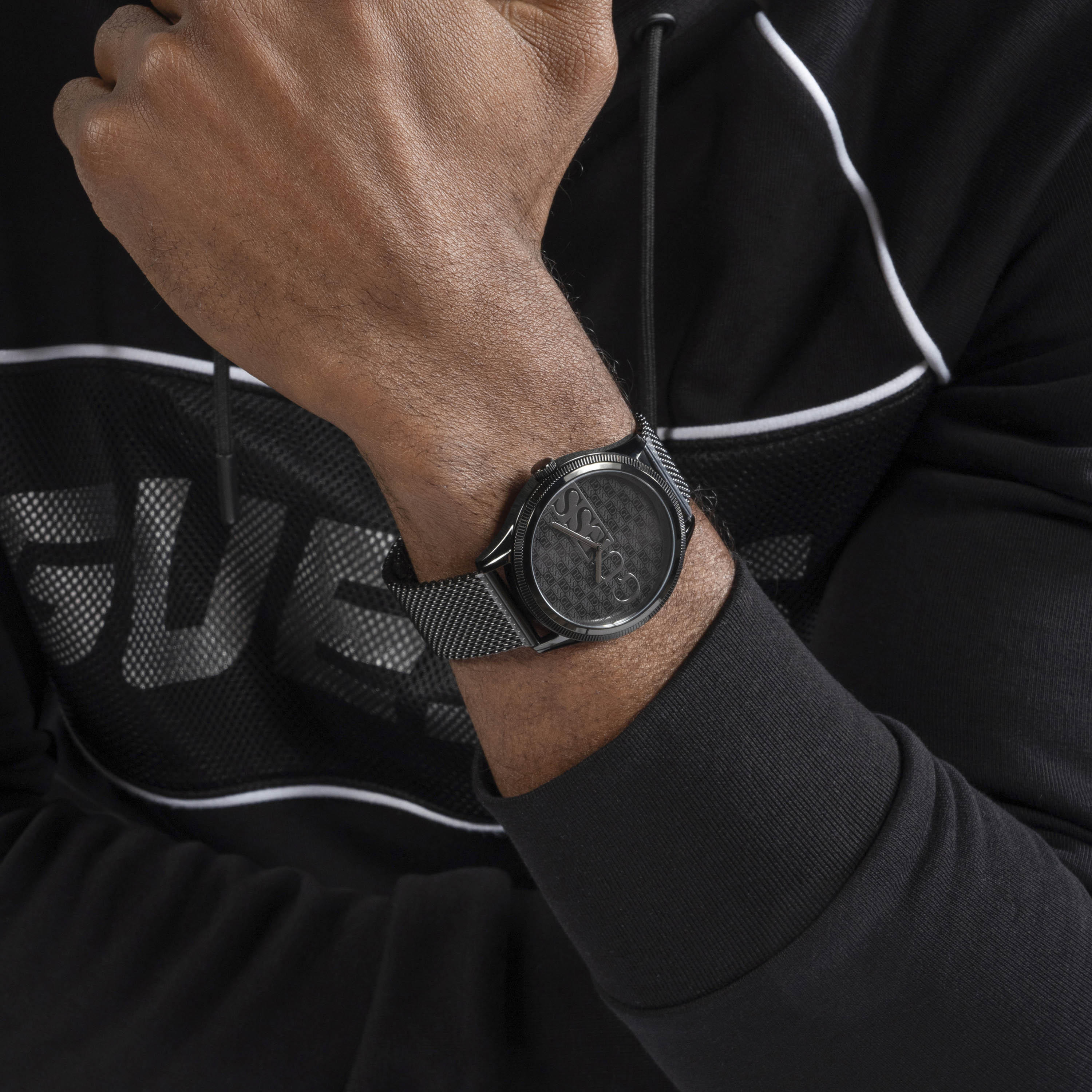 Guess Men's 44 MM Black Analog Mesh Strap Watch | GW0710G3-men-watchesandjewellery-watches-image-6