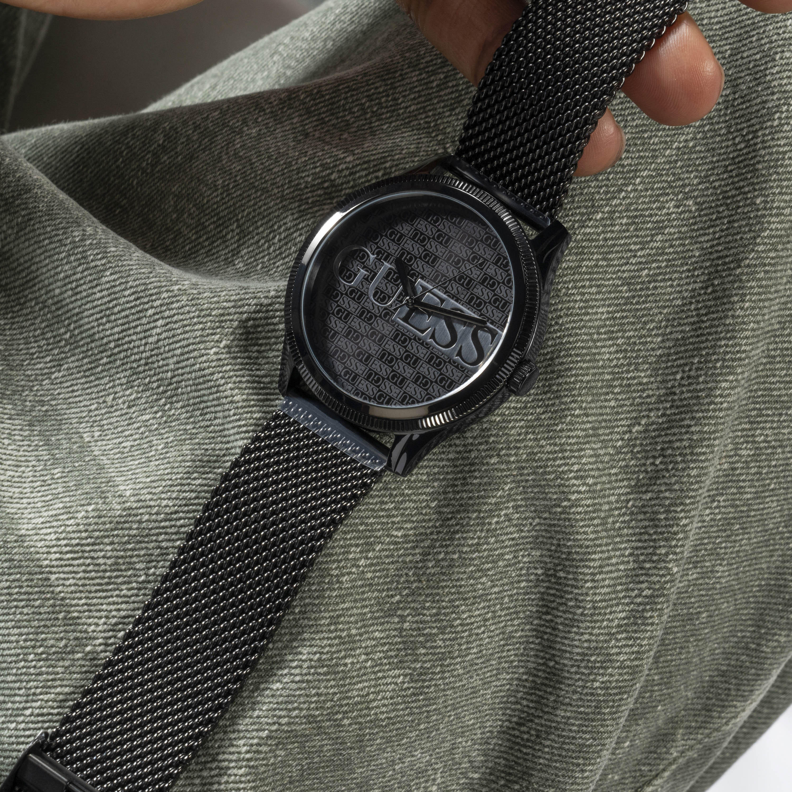 Guess Men's 44 MM Black Analog Mesh Strap Watch | GW0710G3-men-watchesandjewellery-watches-image-8