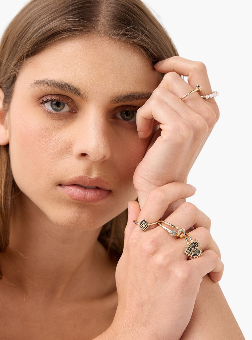 مجموعة خواتم متنوعة 7 قطع - L-XL-women-watchesandjewellery-jewellery-rings-image-2