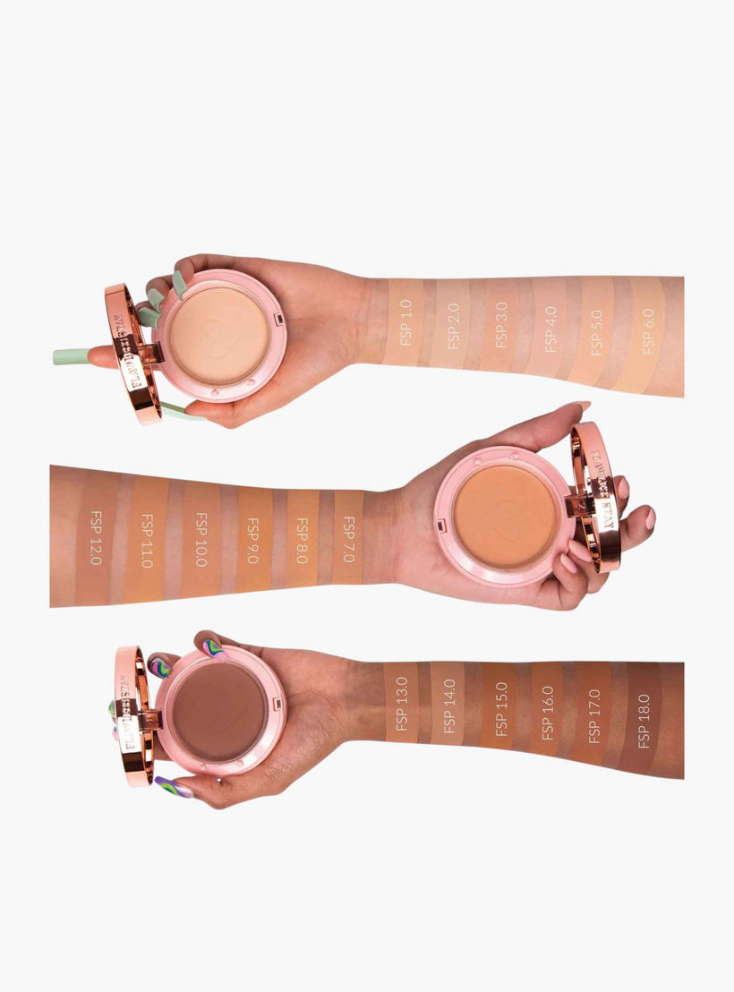 بودرة أساس فلوليس من بيوتي كرييشنز-beautyandpersonalcare-makeup-face-compactpowder-image-2