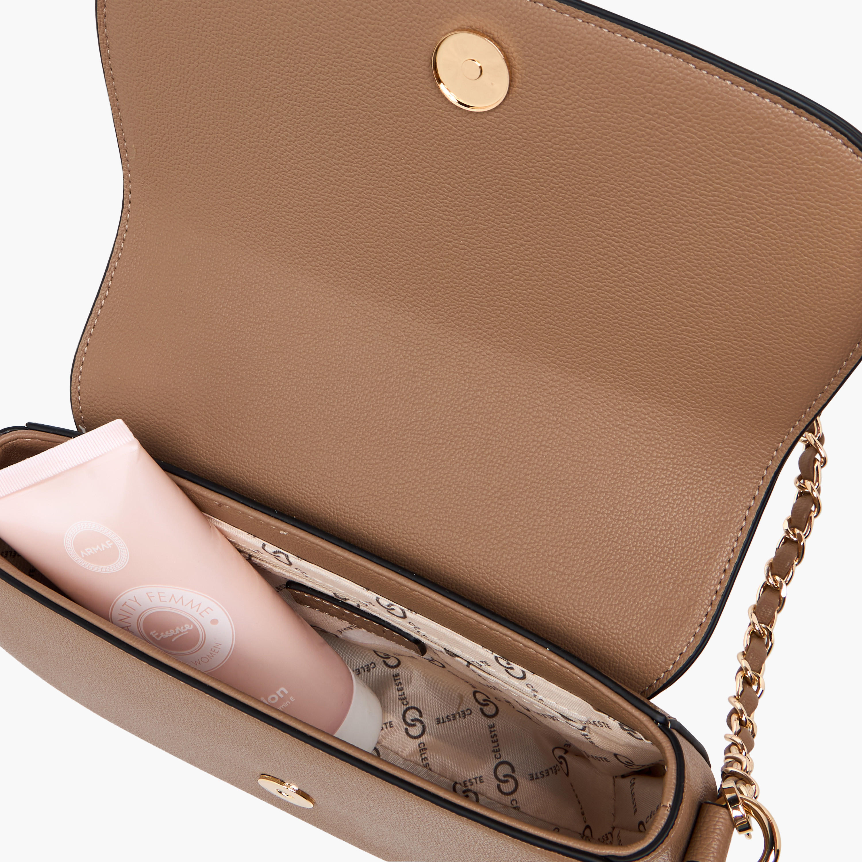 شنطة كروس بودي بحزام قابل للفصل وطية إغلاق وتزيينات قفل من سيليست-women-bagsandwallets-handbags-image-7