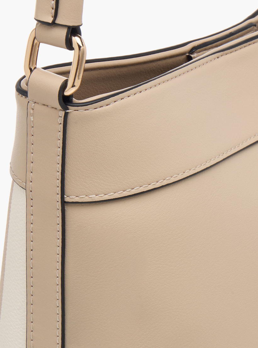 شنطة دلو مخططة بحزام قابل للفصل من سيليست-women-bagsandwallets-handbags-image-4