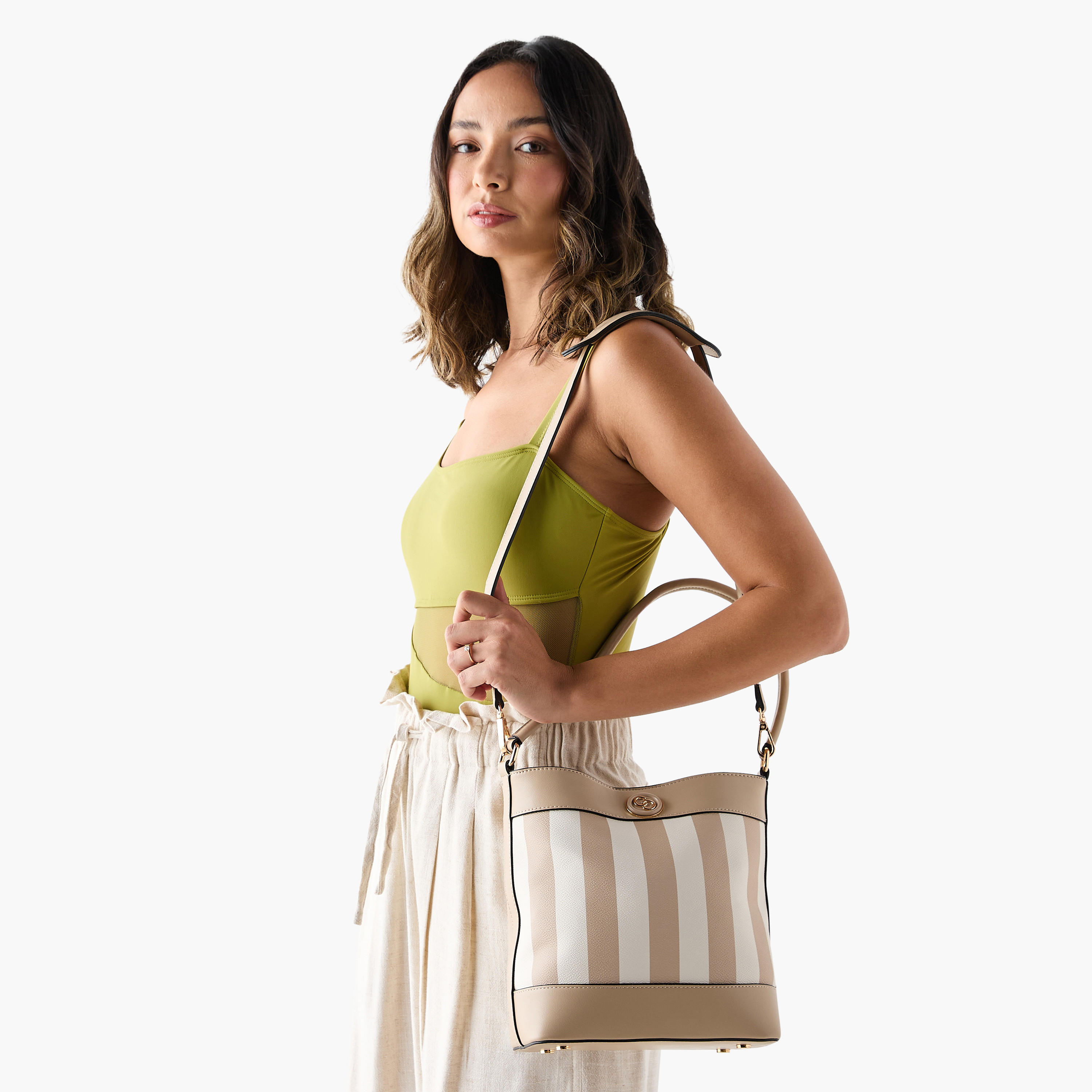 شنطة دلو مخططة بحزام قابل للفصل من سيليست-women-bagsandwallets-handbags-image-2