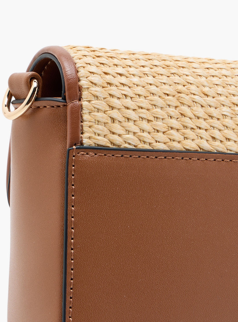 شنطة كروس بودي بارزة الملمس بحزام سلسلة وزر إغلاق من إيل-women-bagsandwallets-handbags-image-6
