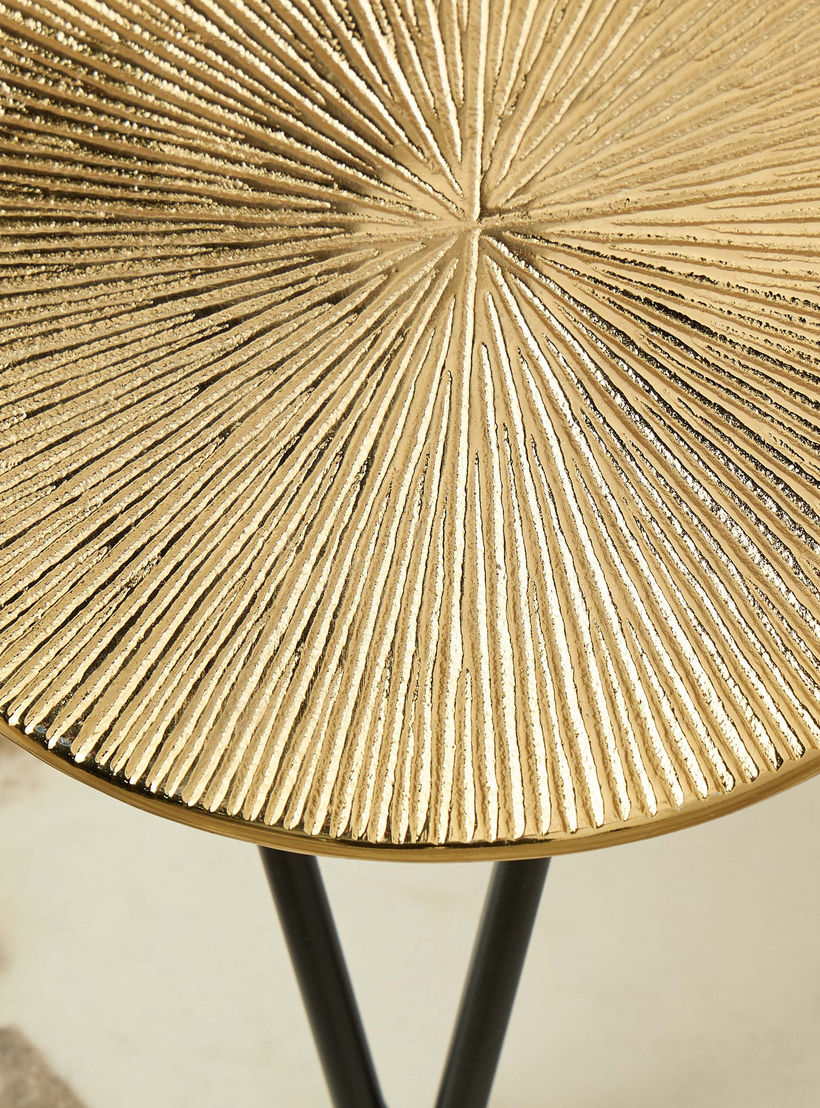 Metal Top Plant Stand - 20x13 cms-household-gardenandoutdoor-trellisandstands-plantstands-image-2