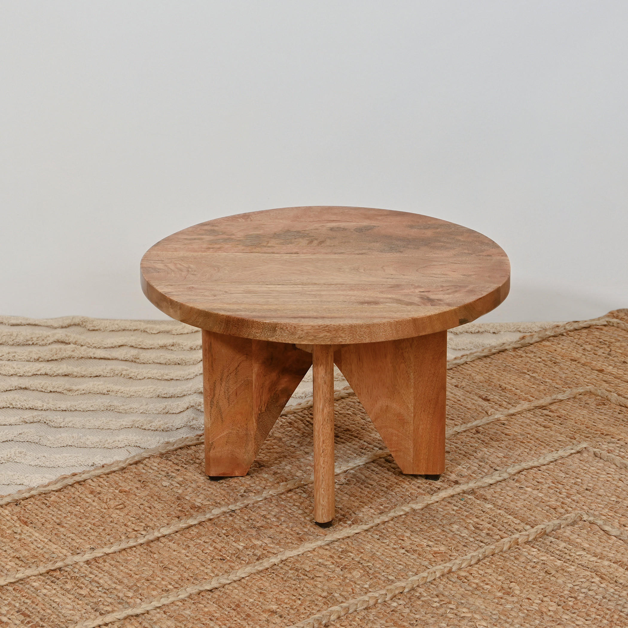 مقعد منخفض من الخشب الصلب من هوم كارفينج - 45x28 سم-furniture-sofaandseating-ottomansbeanbagsandpoufs-image-2
