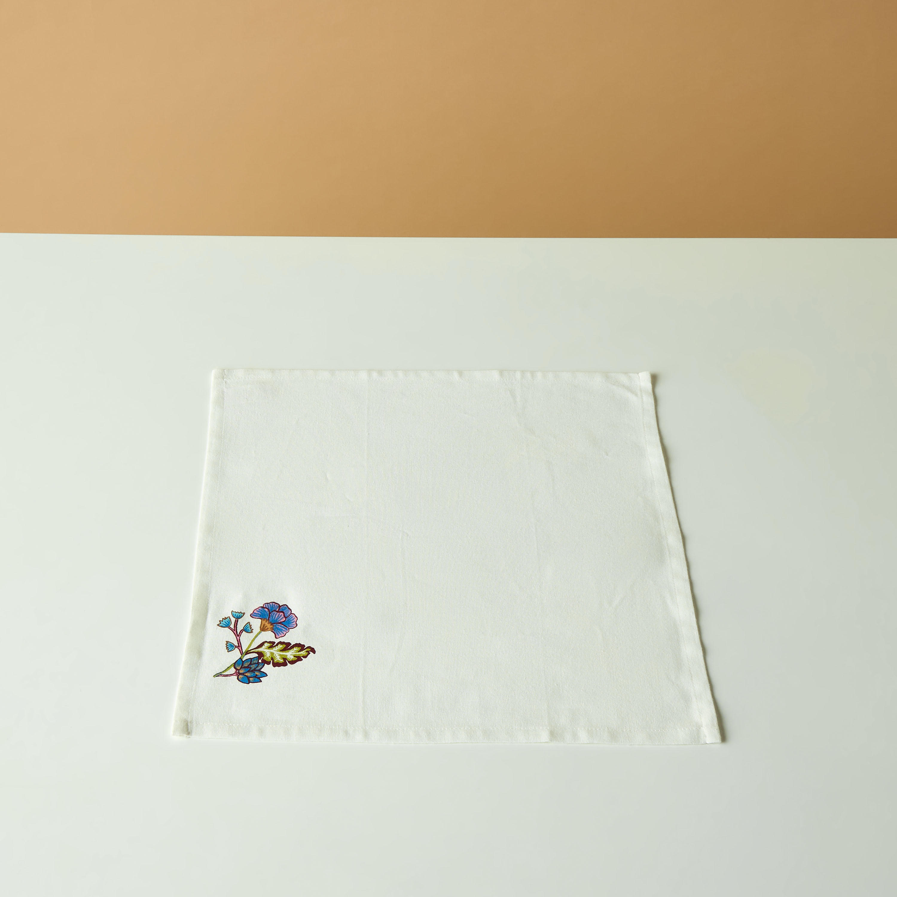 Summer Flower 4-Piece Cotton Napkin Set - 42x42 cms-household-dining-tablelinen-napkinsandaccessories-image-3