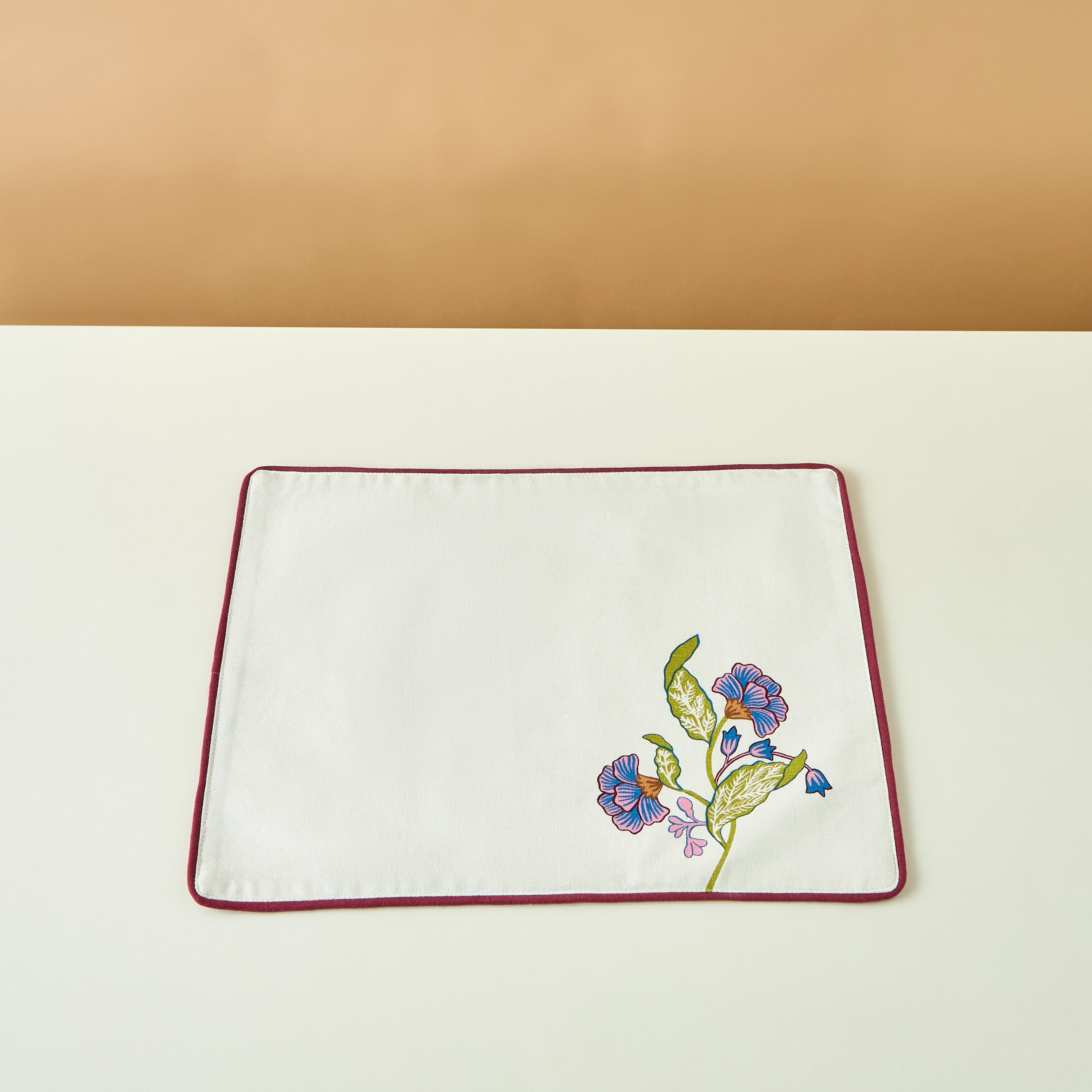 Summer Flower 2-Piece Printed Placemat Set - 33x45 cms-household-dining-tablelinen-placemats-image-3