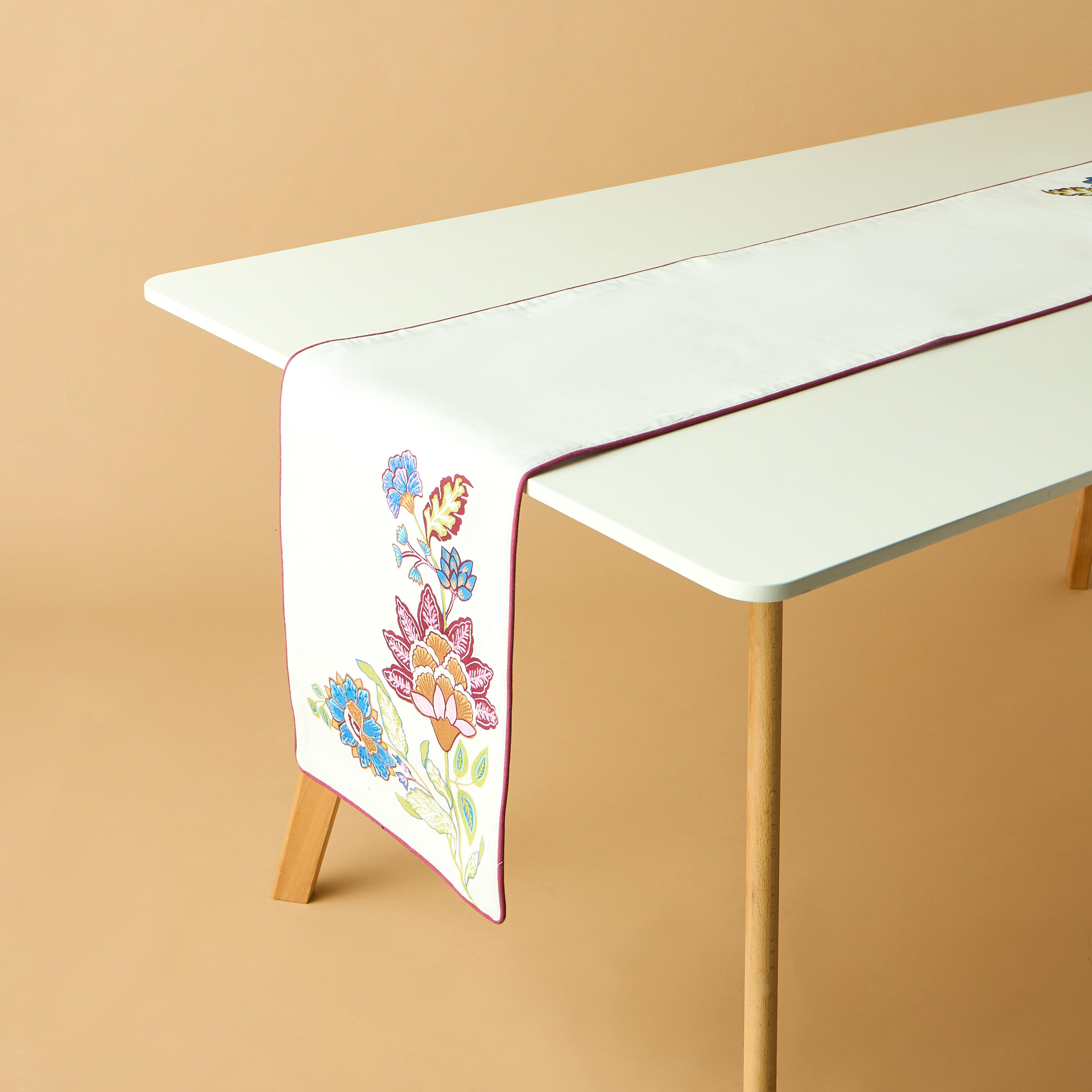Summer Flower Embroidered Table Runner-household-dining-tablelinen-runnersandtablecovers-image-2