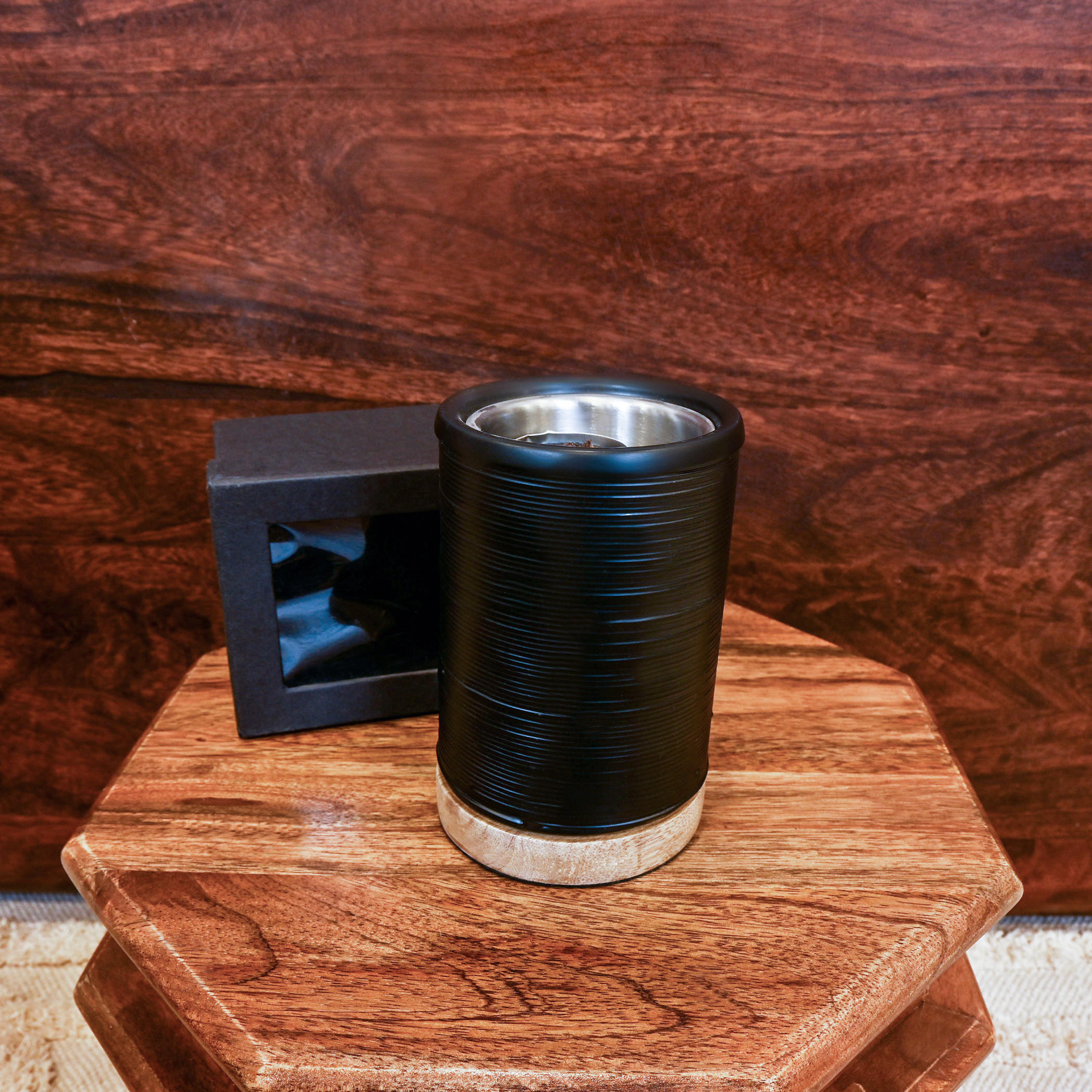 Metallic Incense Burner with Wire Detail and Box-household-homefragrance-burners-image-2