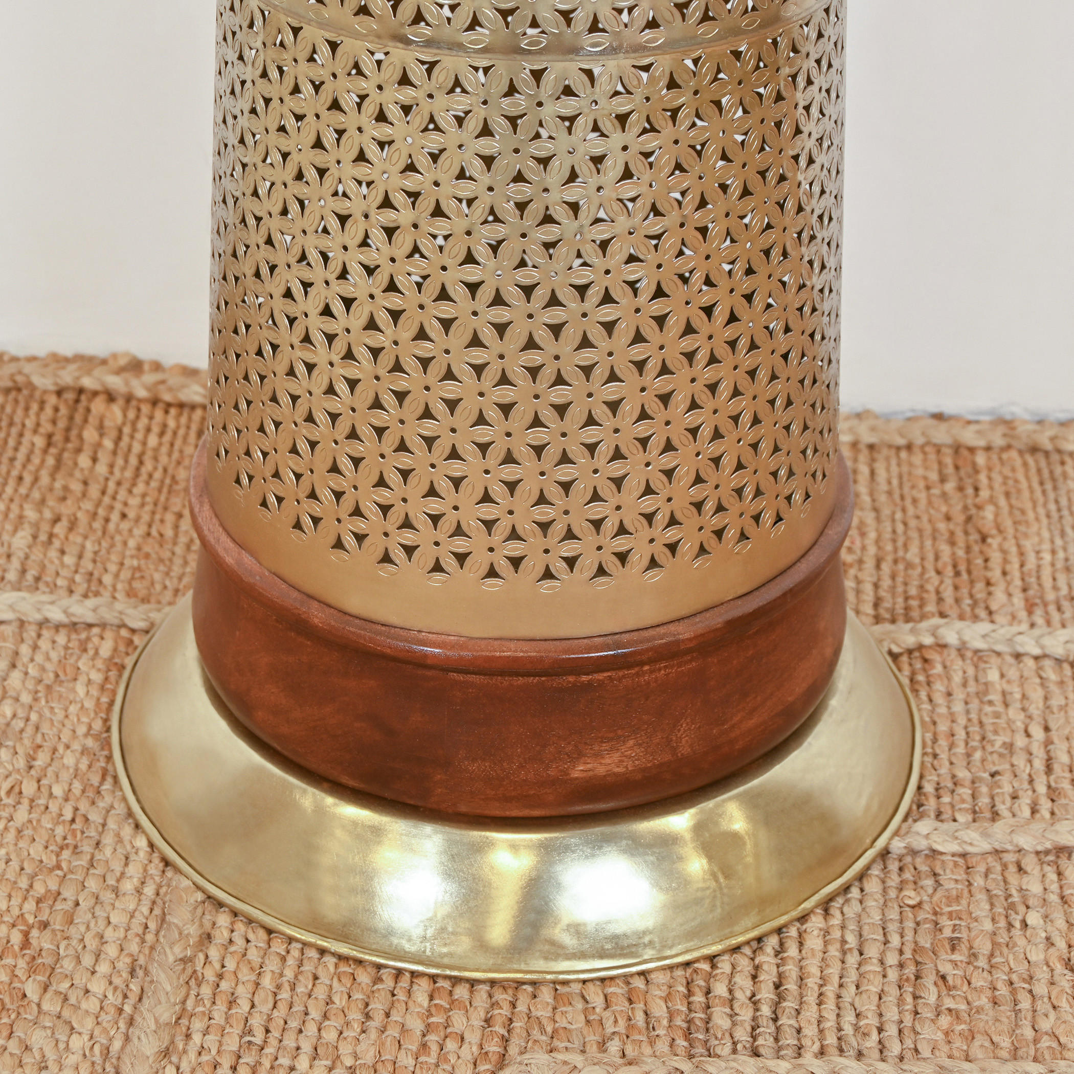 Brass Finish Cutwork Detail Candleholder - 153 cms-household-decor-candleholdersandlanterns-image-5