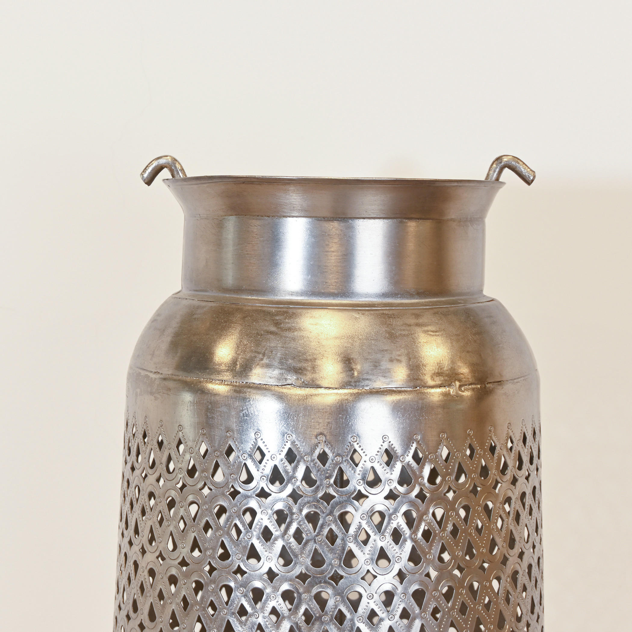 حامل شموع بتصاميم مفرغة من لايف ستايل - 163 سم-household-decor-candleholdersandlanterns-image-3