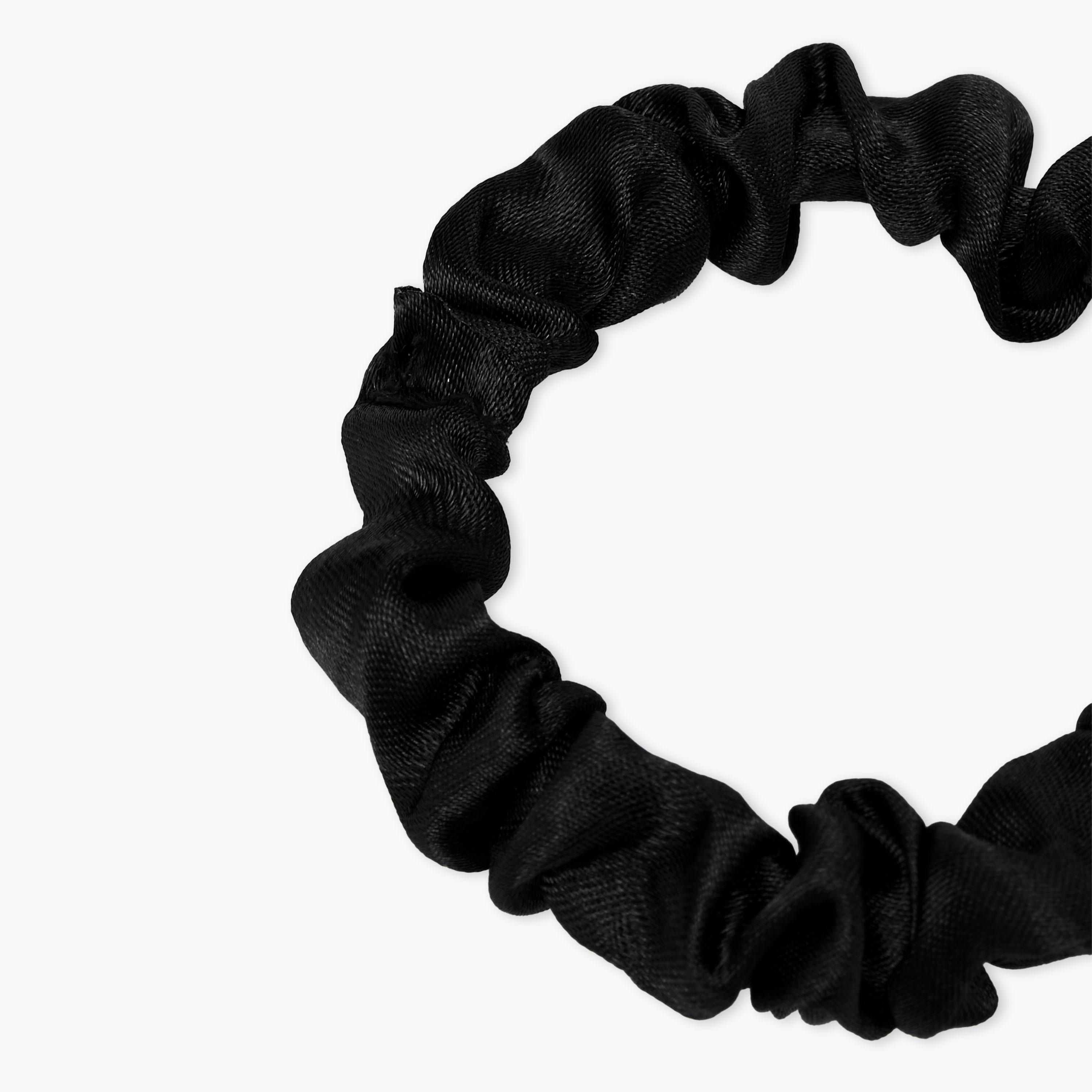 ربطات شعر سكرانشي سادة - طقم 3 قطع-women-hairaccessories-scrunchies-image-4