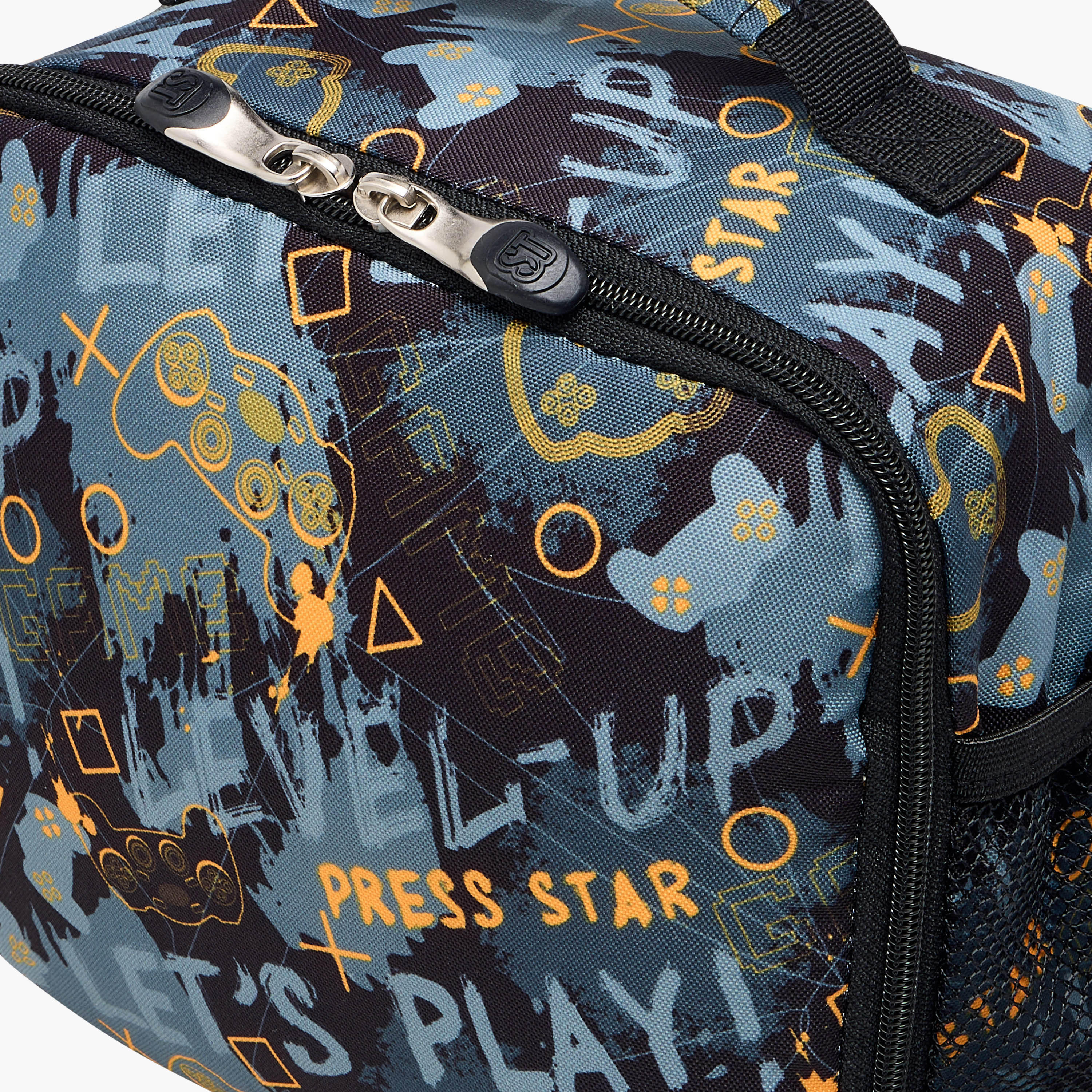 St.Right Game Print Lunch Bag with Adjustable Strap and Zip Closure-school-lunchessentials-lunchbags-image-4