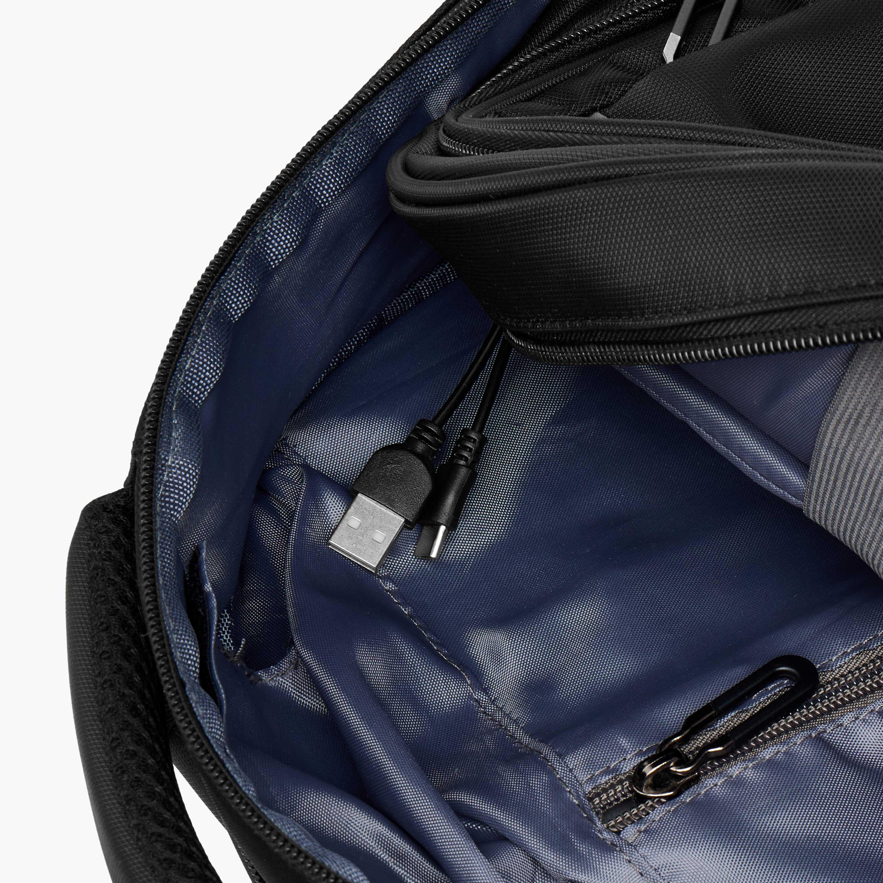 شنطة ترولي سادة للأطفال 8-13 سنة بأحزمة كتف مبطّنة - 18 بوصة -school-bagsandbackpacks-trolleybags-image-16