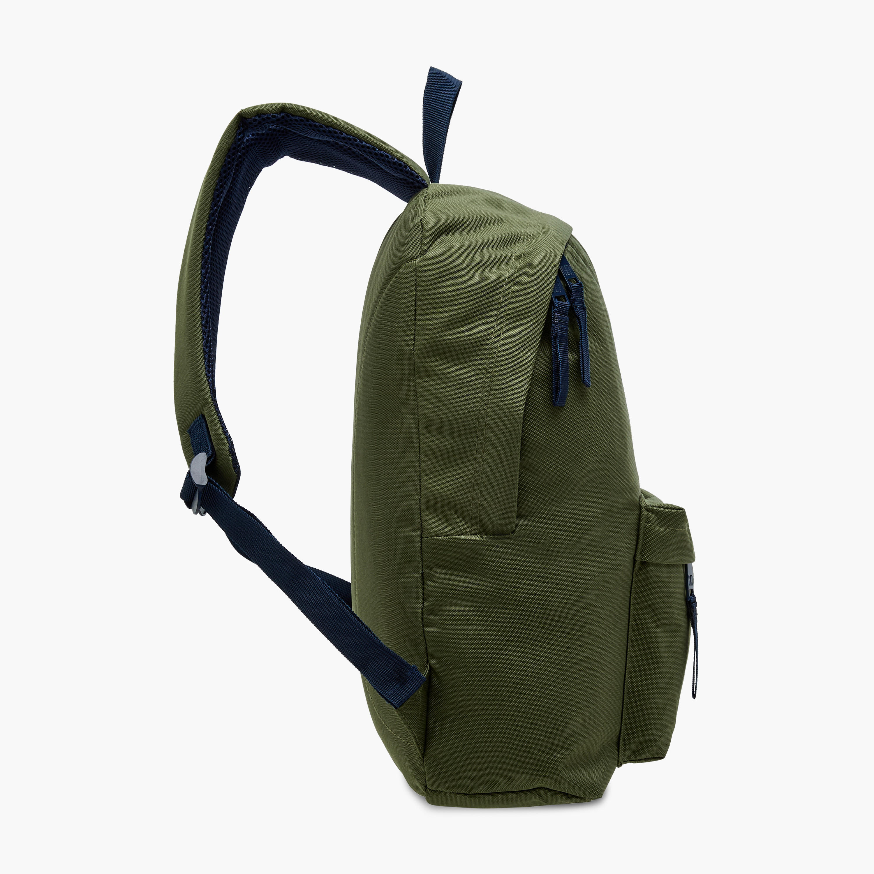 GAP 17-inch Logo Print Backpack with Adjustable Straps and Zip Closure - 43x29x11 cms-school-bagsandbackpacks-backpacks-image-5